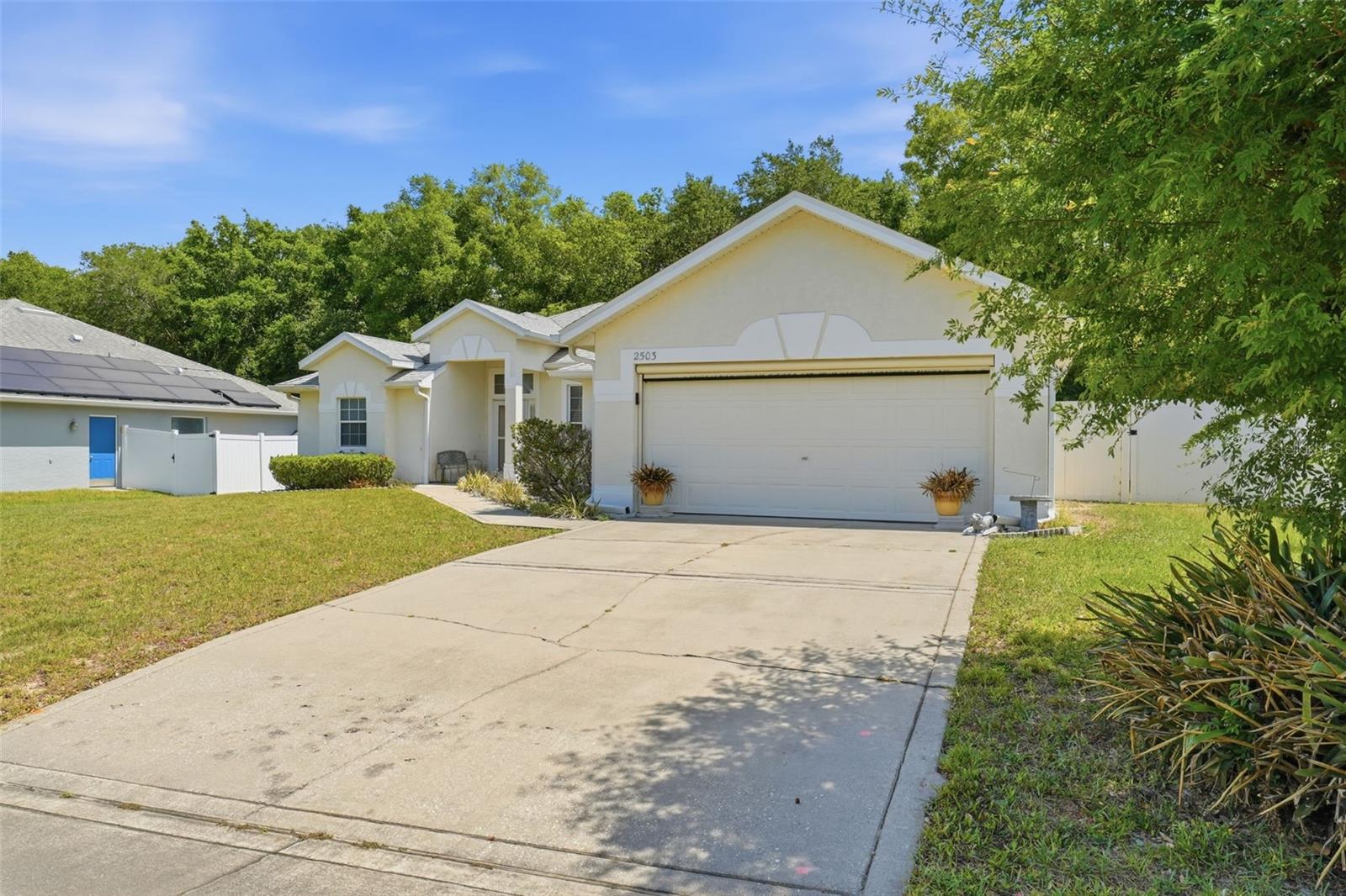 Image 3 of 41 For 2503 Gables Drive