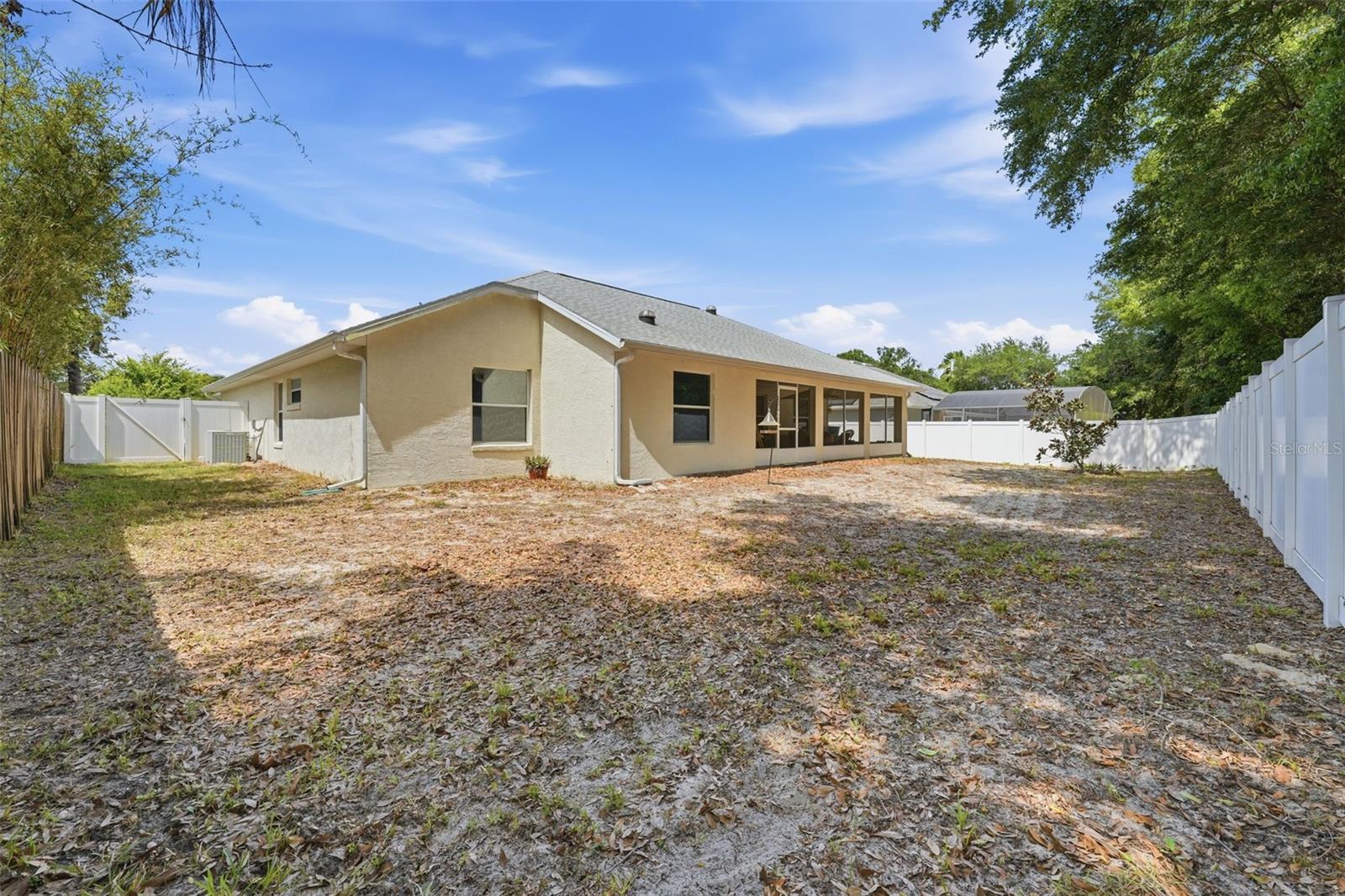 Image 8 of 41 For 2503 Gables Drive