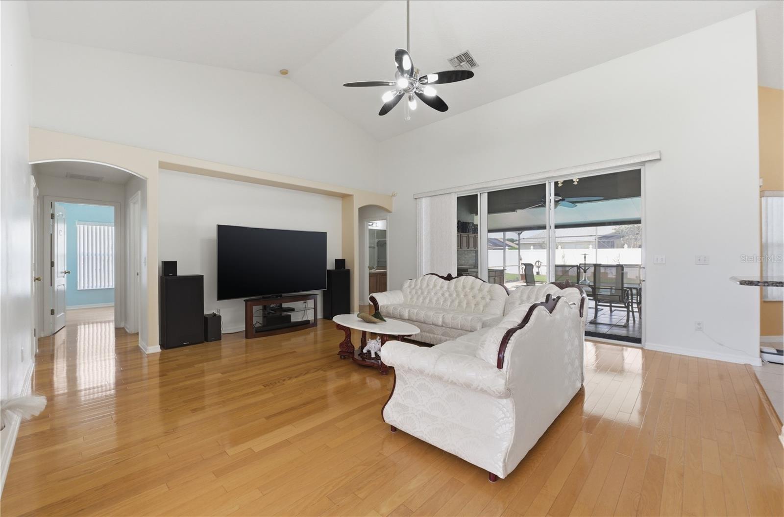 Image 11 of 41 For 1030 Princeton Drive