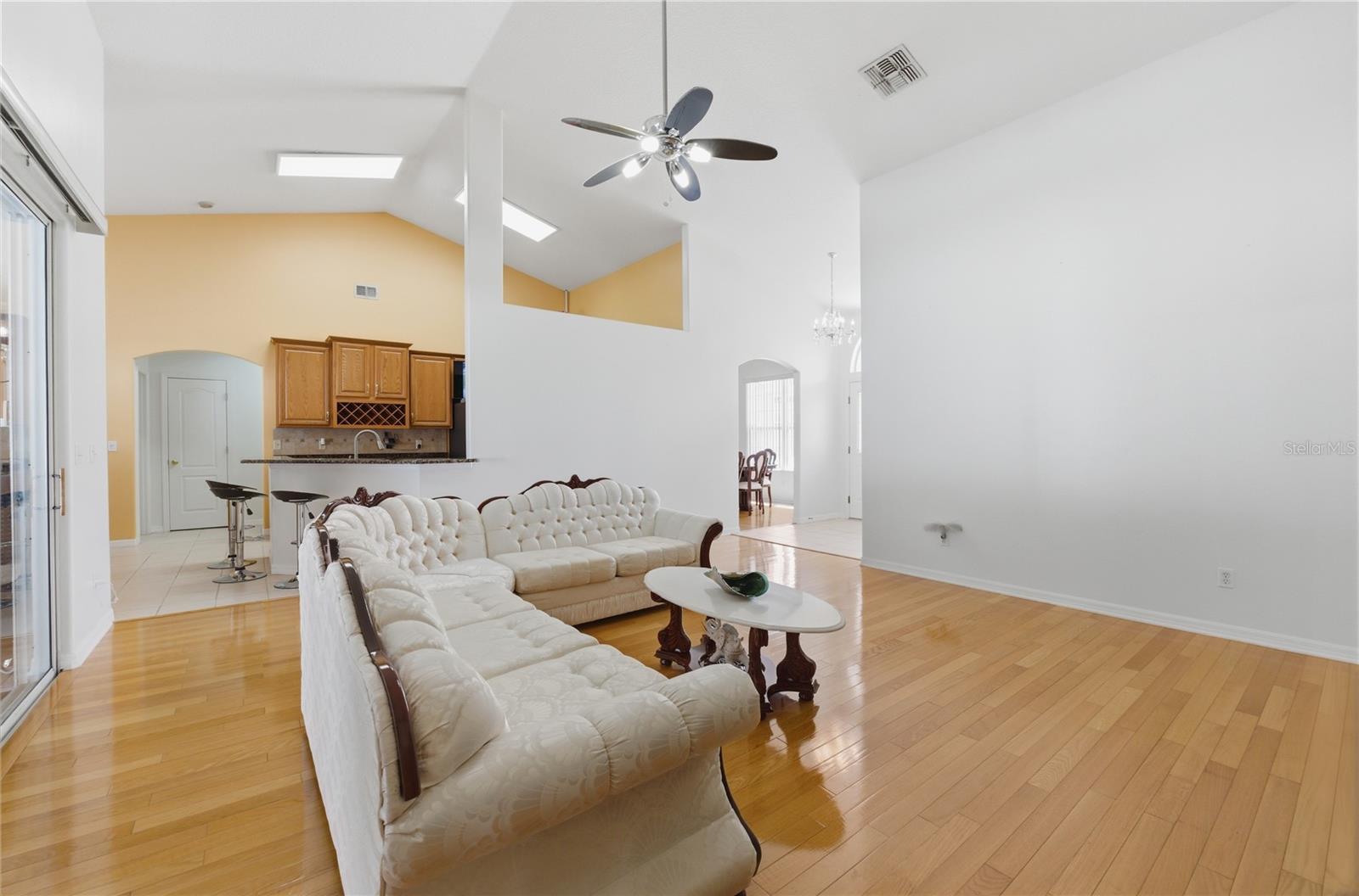 Image 12 of 41 For 1030 Princeton Drive