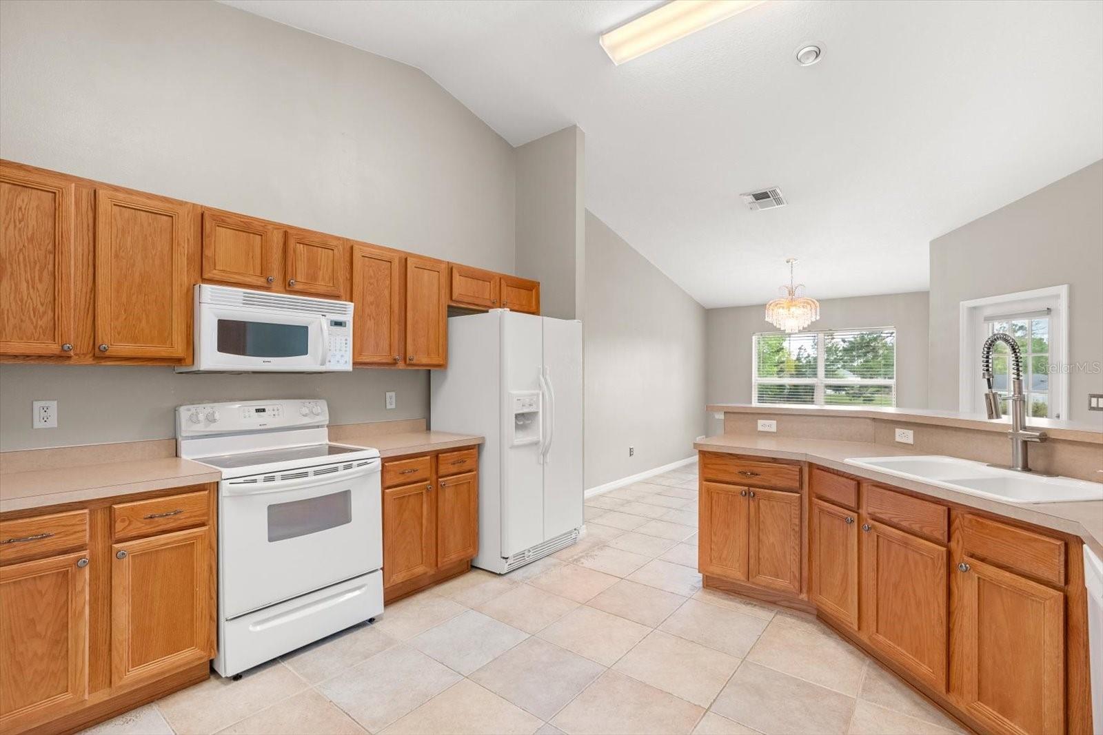 Image 4 of 23 For 4910 109th Loop