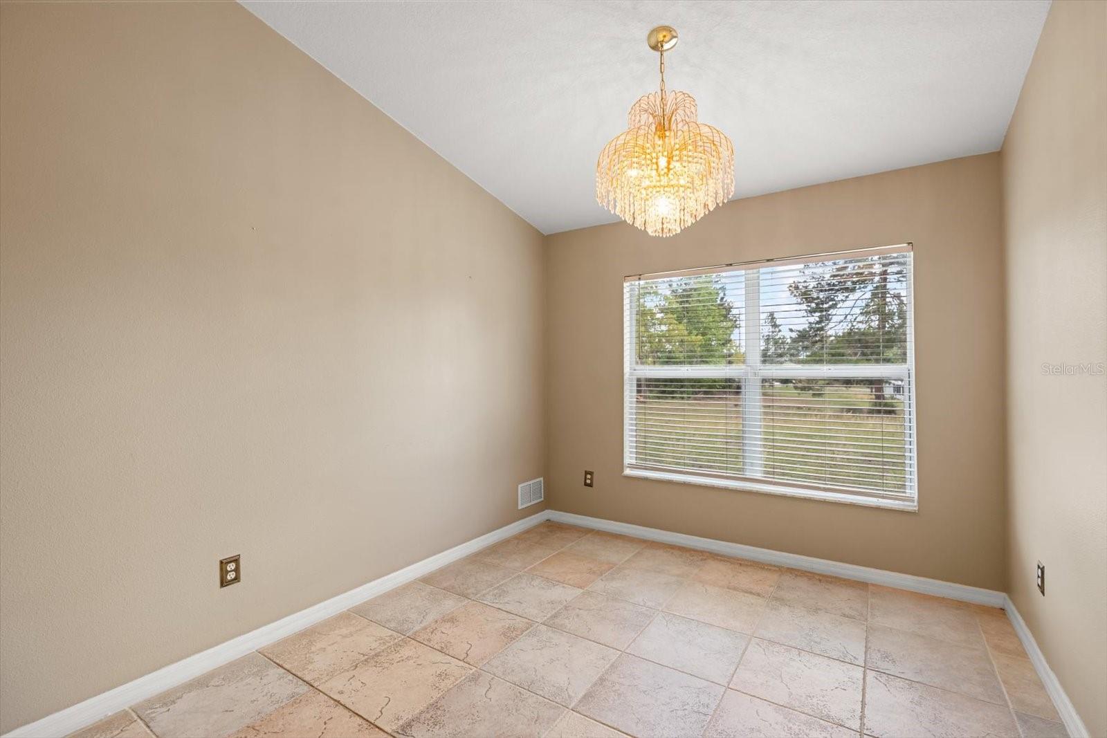 Image 7 of 23 For 4910 109th Loop