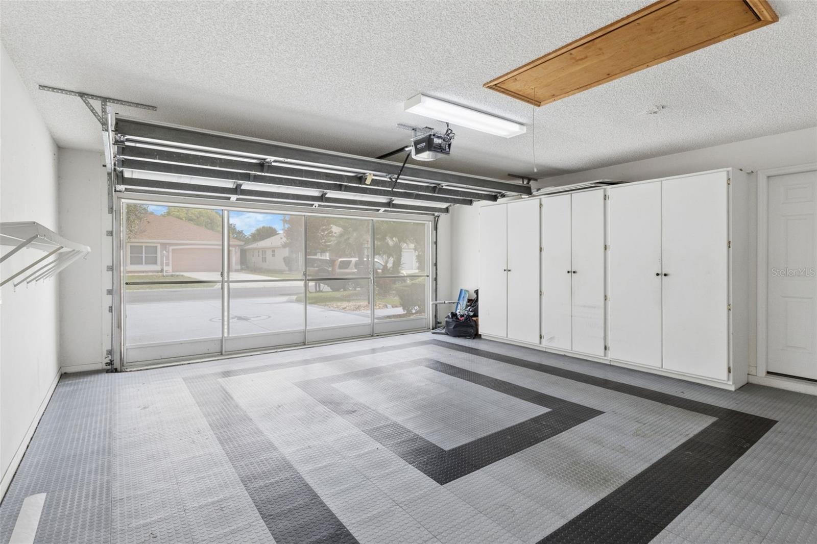 Image 21 of 22 For 720 San Marino Drive