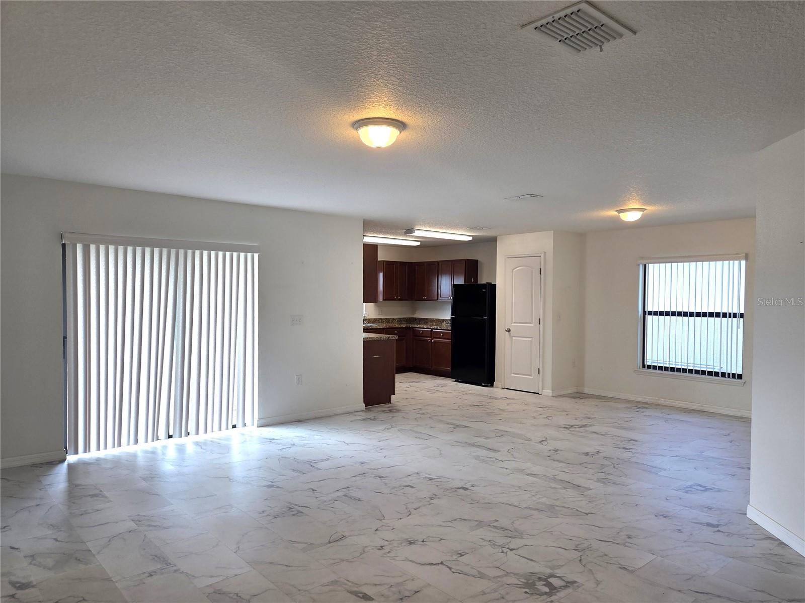 Image 10 of 25 For 926 Aspen View Circle