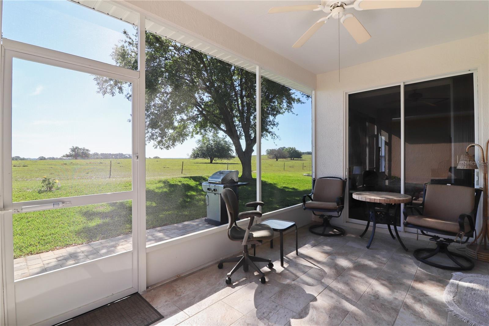 Image 22 of 48 For 20846 Queen Alexandra Drive