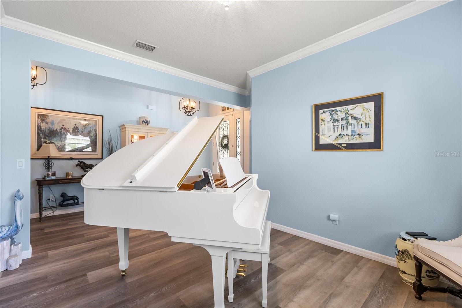 Listing photo id 27 for 30231 Hackney Loop