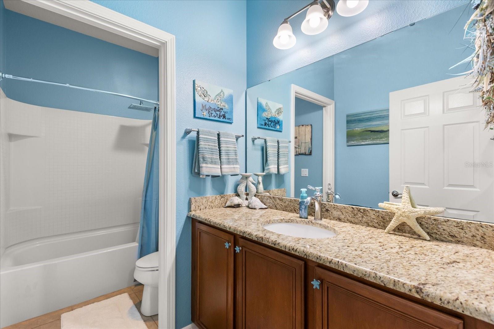 Listing photo id 30 for 30231 Hackney Loop