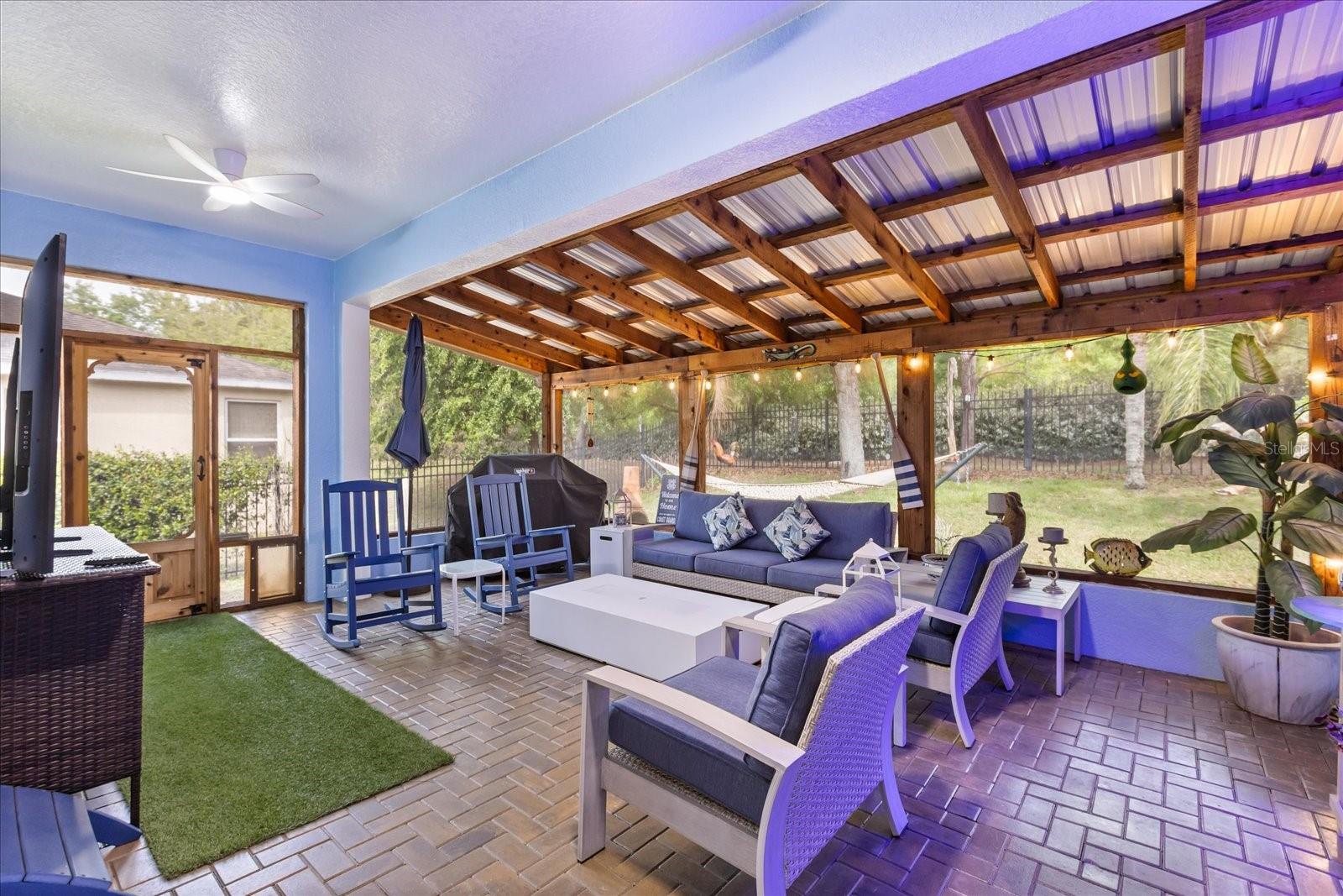 Listing photo id 3 for 30231 Hackney Loop