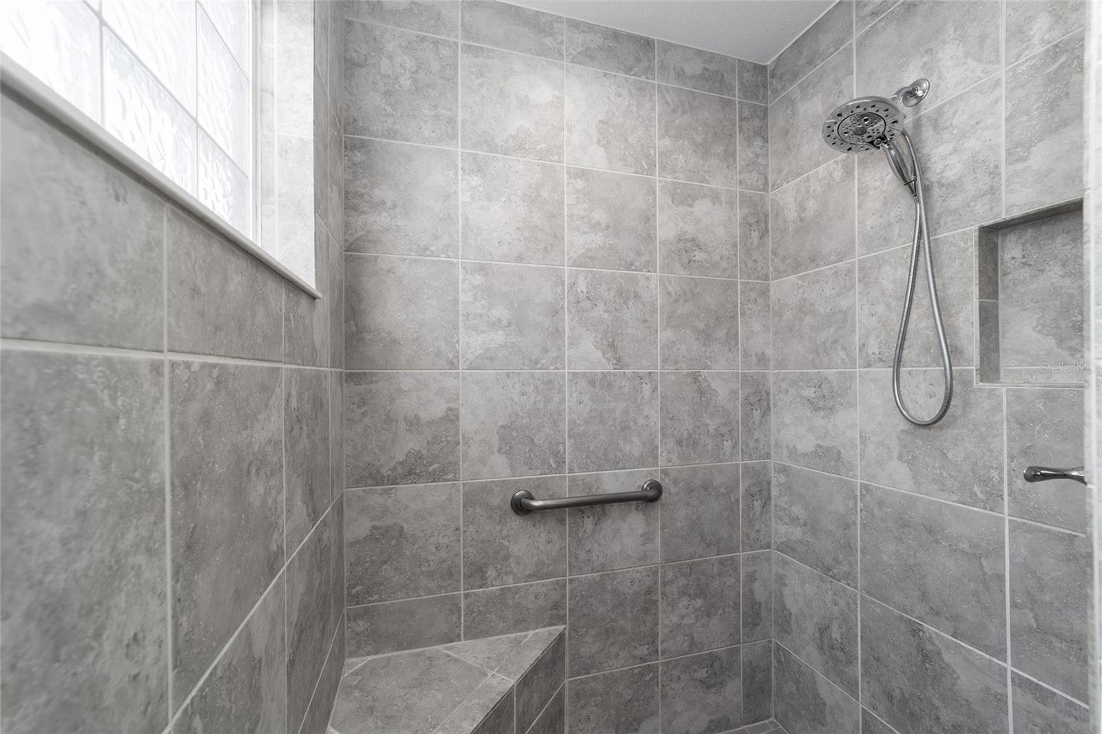 Image 26 of 57 For 3335 Rohan Road