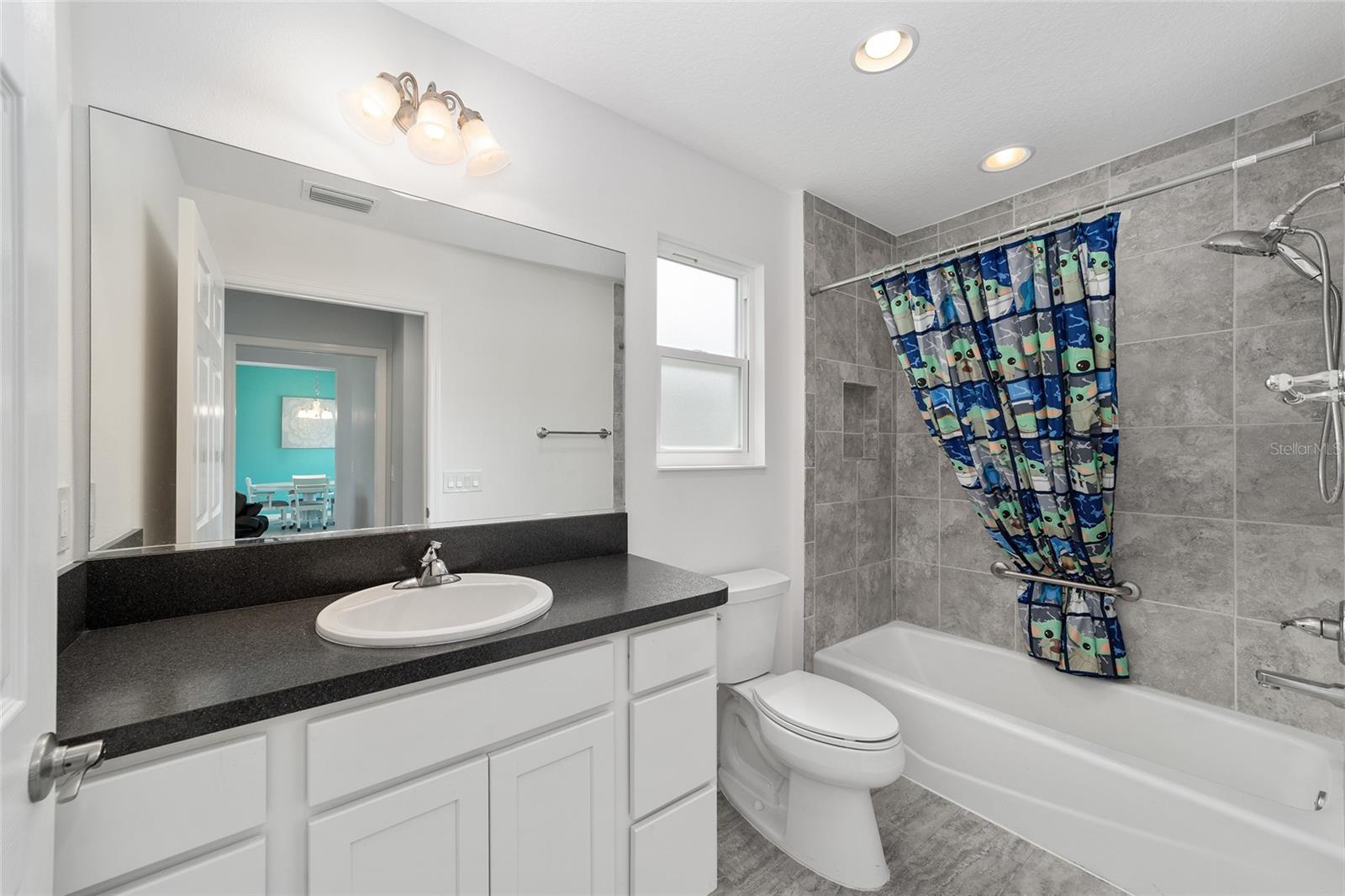 Image 29 of 57 For 3335 Rohan Road