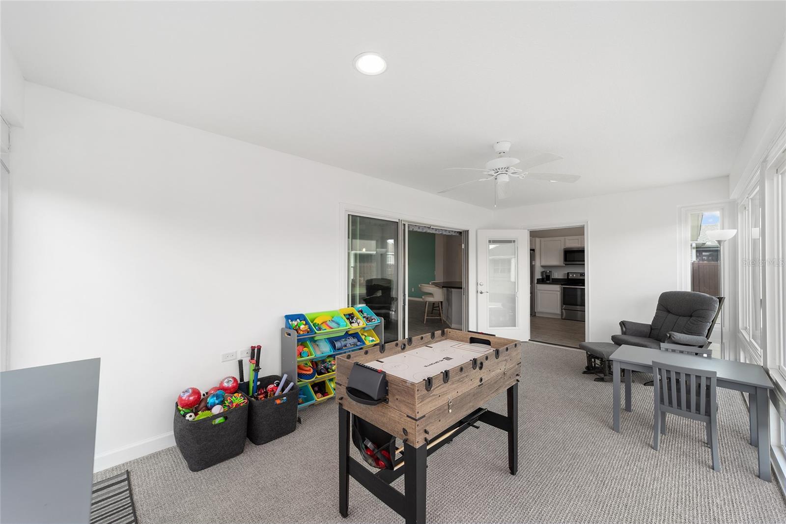 Image 35 of 57 For 3335 Rohan Road