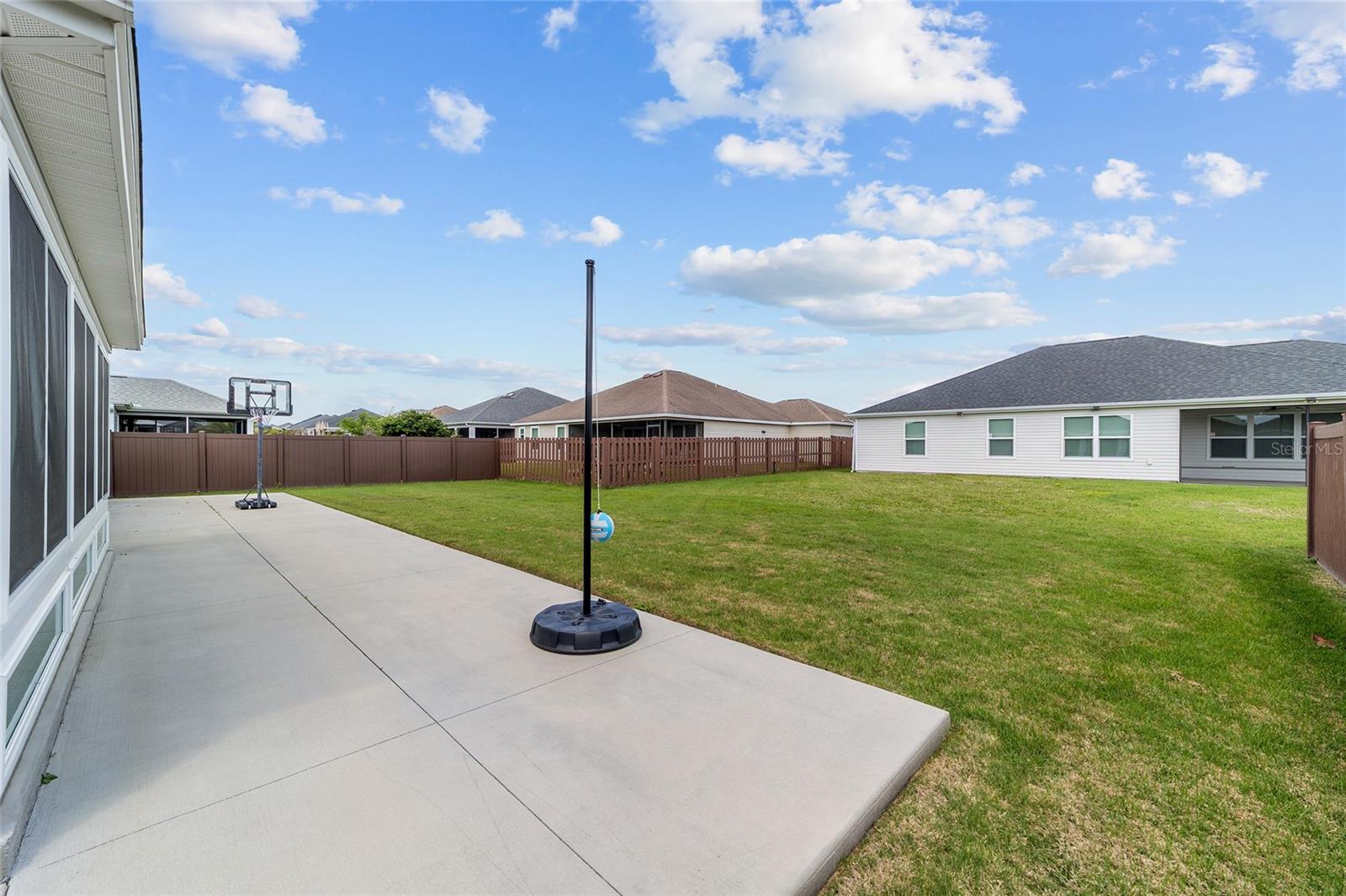 Image 41 of 57 For 3335 Rohan Road