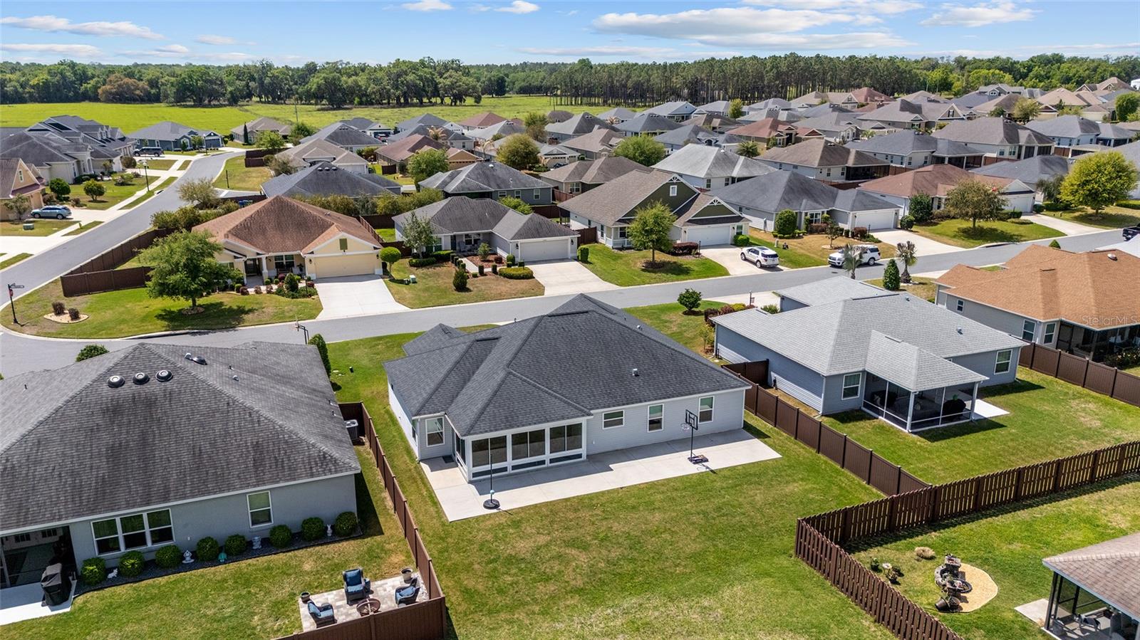 Image 54 of 57 For 3335 Rohan Road