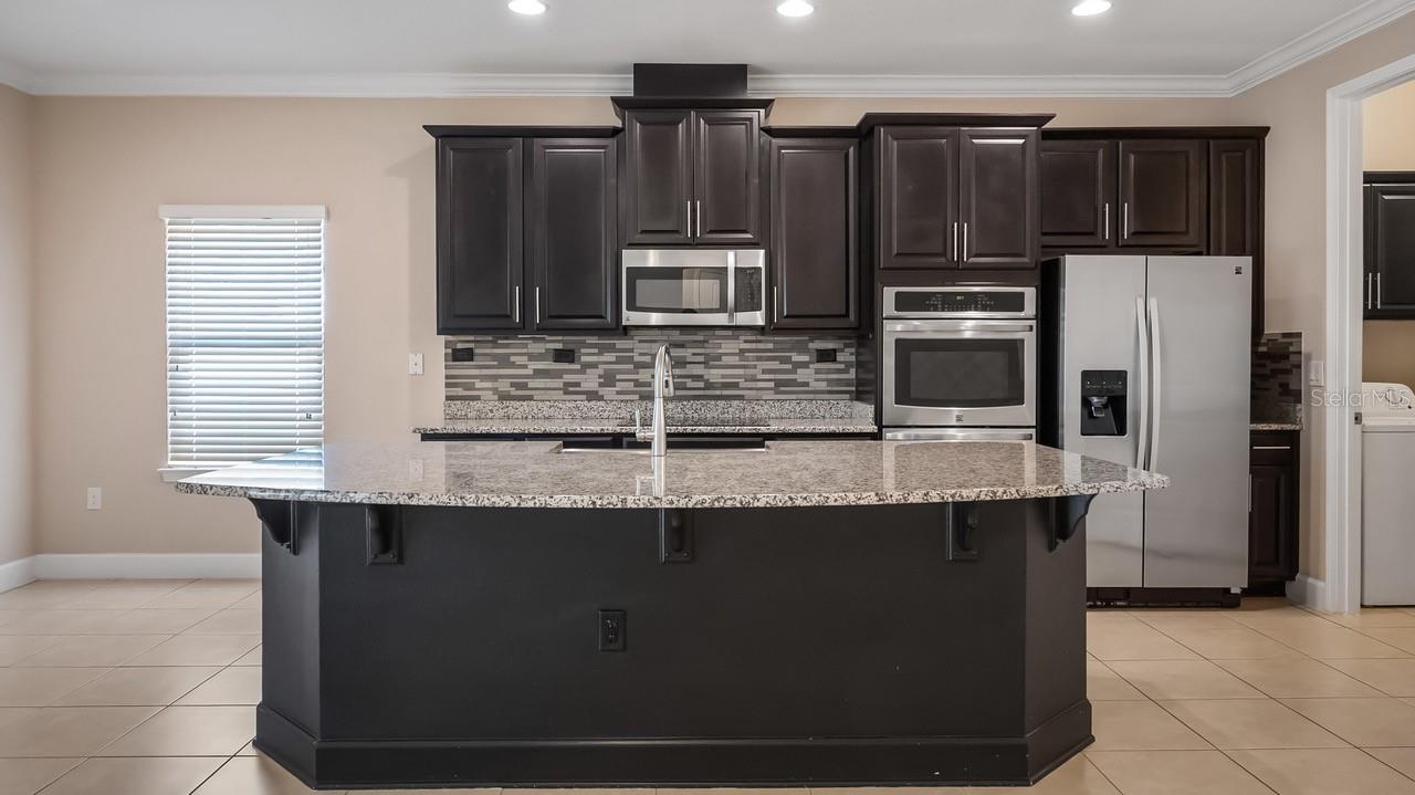 Image 12 of 53 For 476 Bellissimo Place