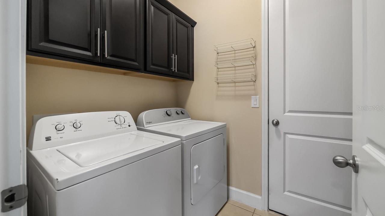 Image 20 of 53 For 476 Bellissimo Place