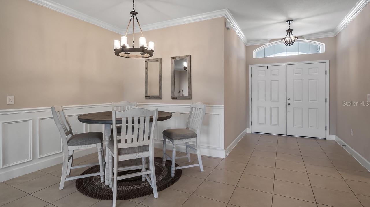 Image 8 of 53 For 476 Bellissimo Place