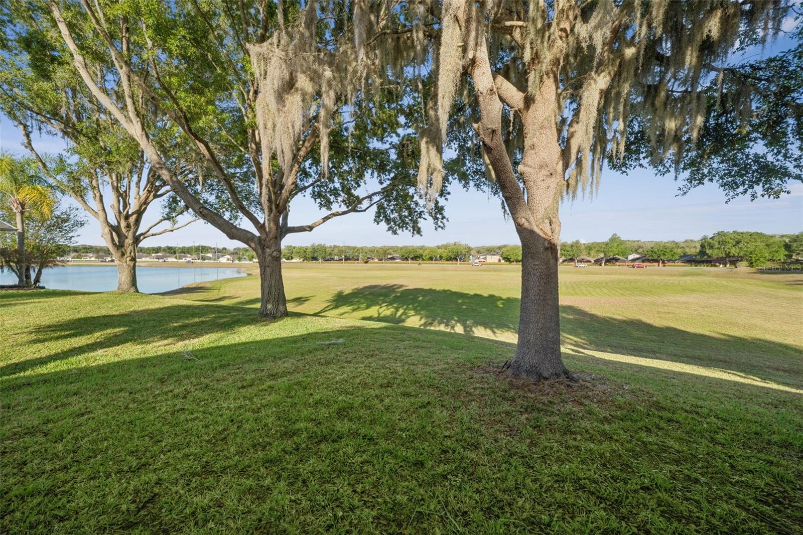 Image 23 of 48 For 3292 Seven Seas Drive