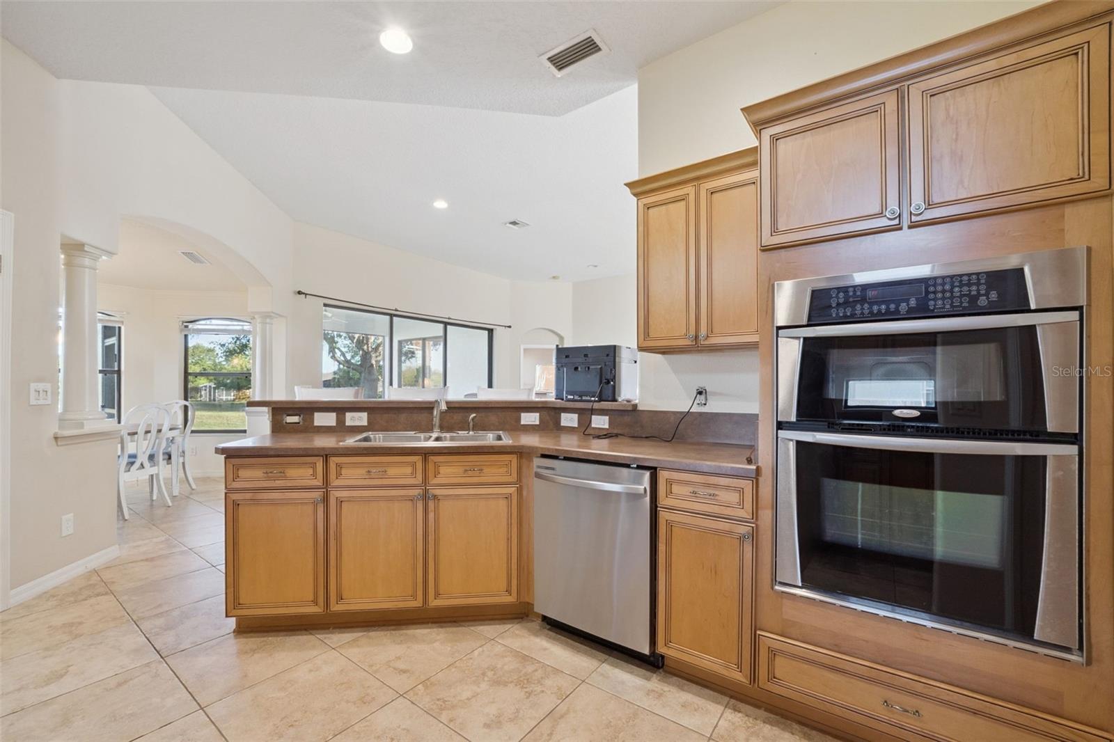 Image 8 of 48 For 3292 Seven Seas Drive