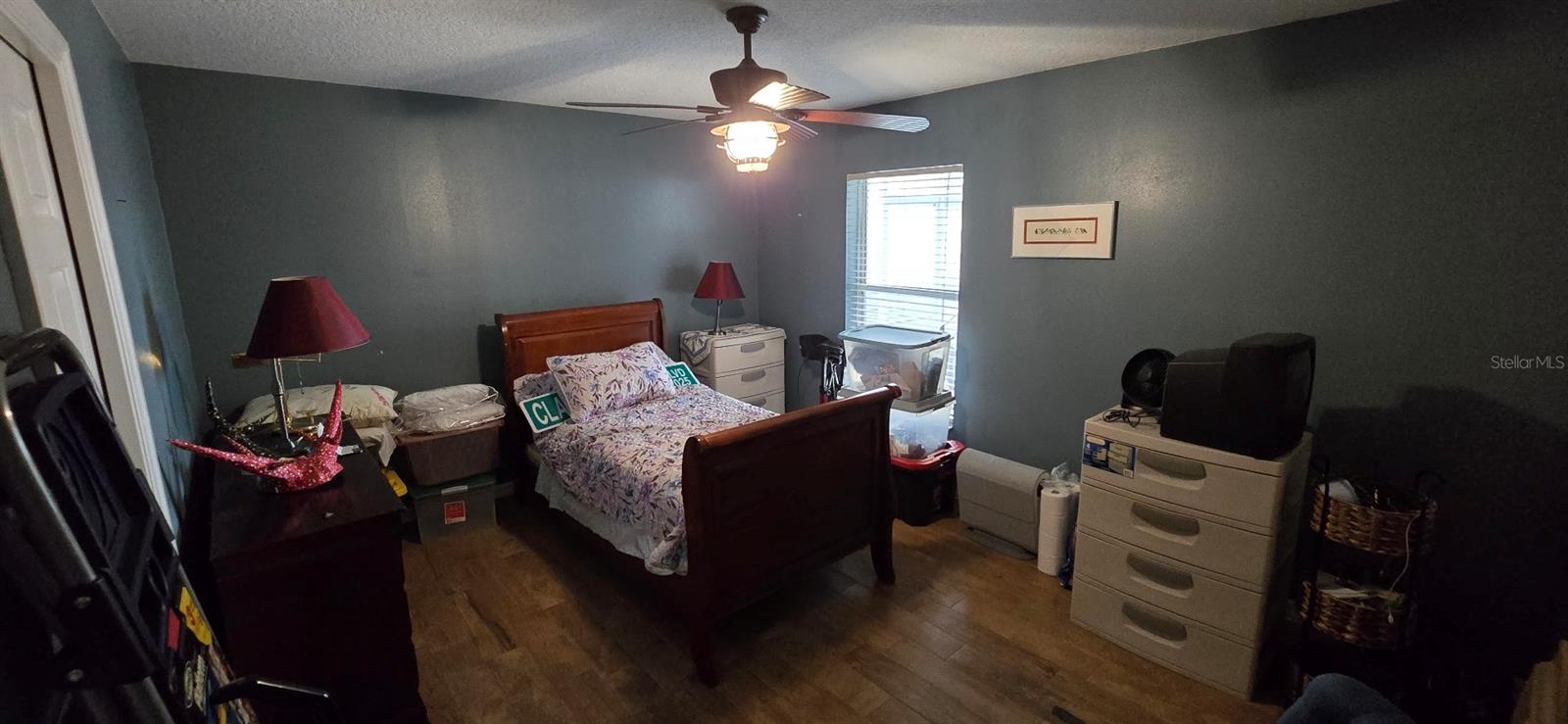 Image 22 of 62 For 336 Lakecrest Drive