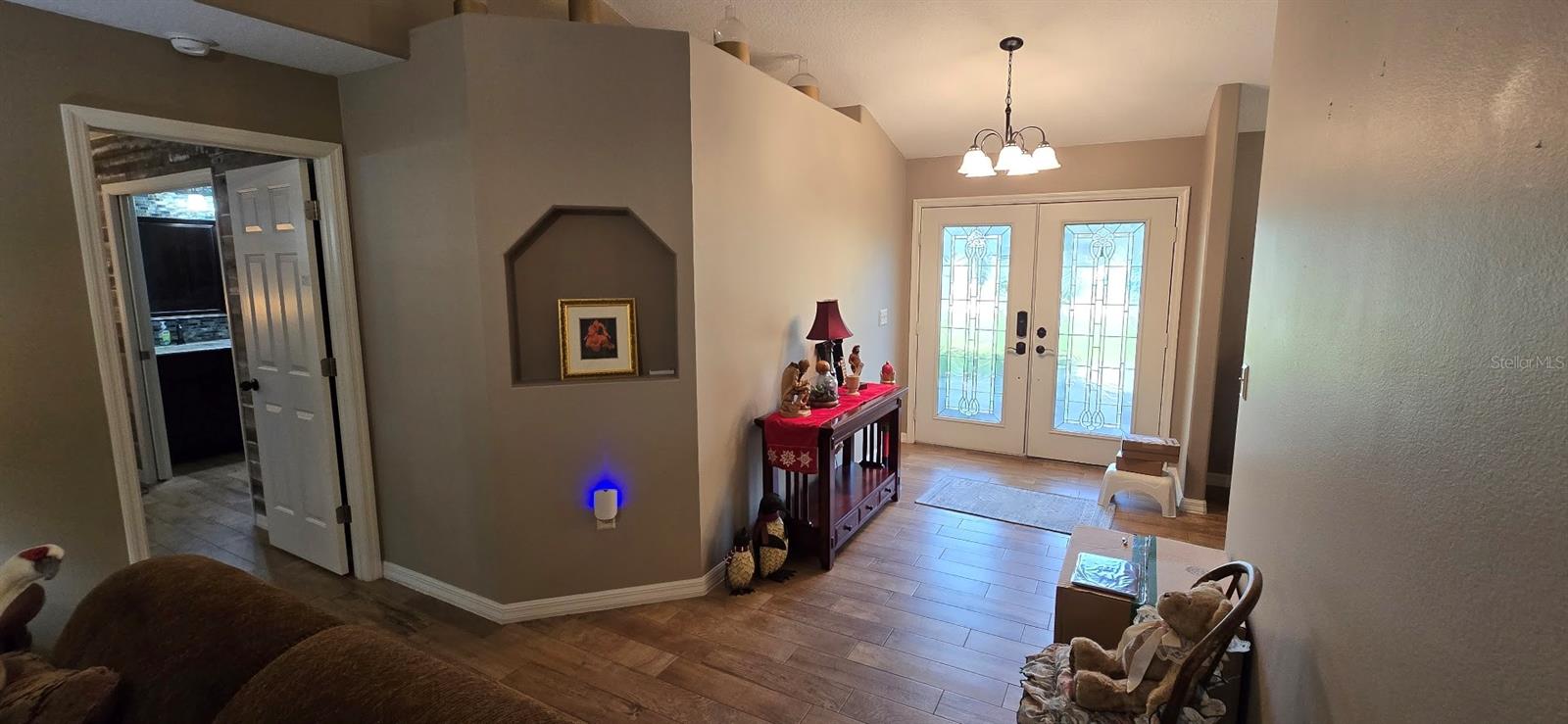 Image 34 of 62 For 336 Lakecrest Drive