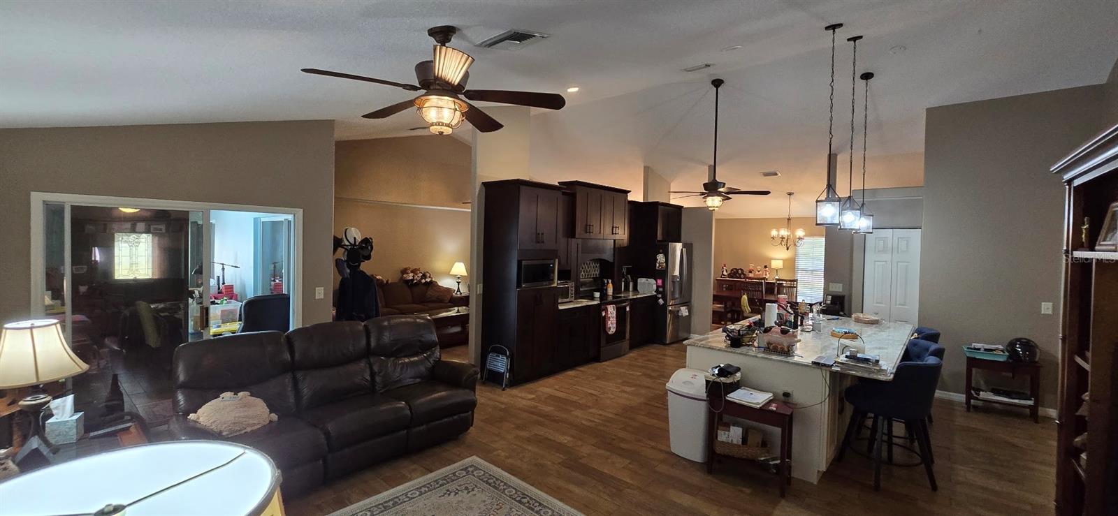 Image 35 of 62 For 336 Lakecrest Drive