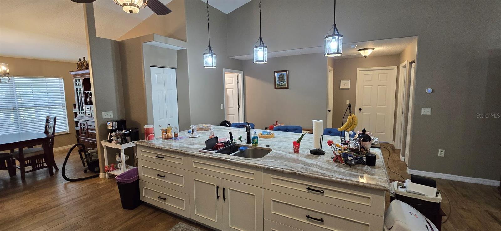 Image 40 of 62 For 336 Lakecrest Drive