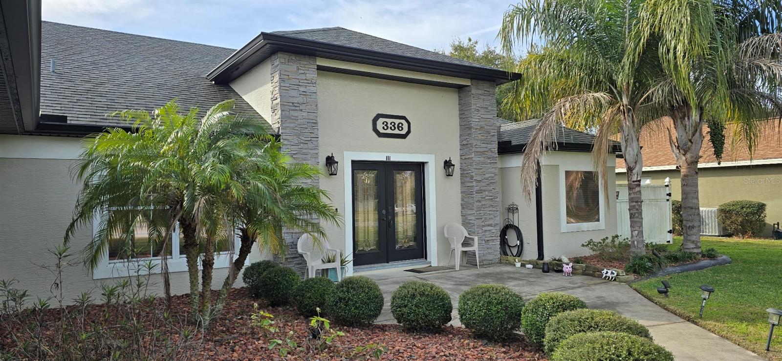 Image 6 of 62 For 336 Lakecrest Drive