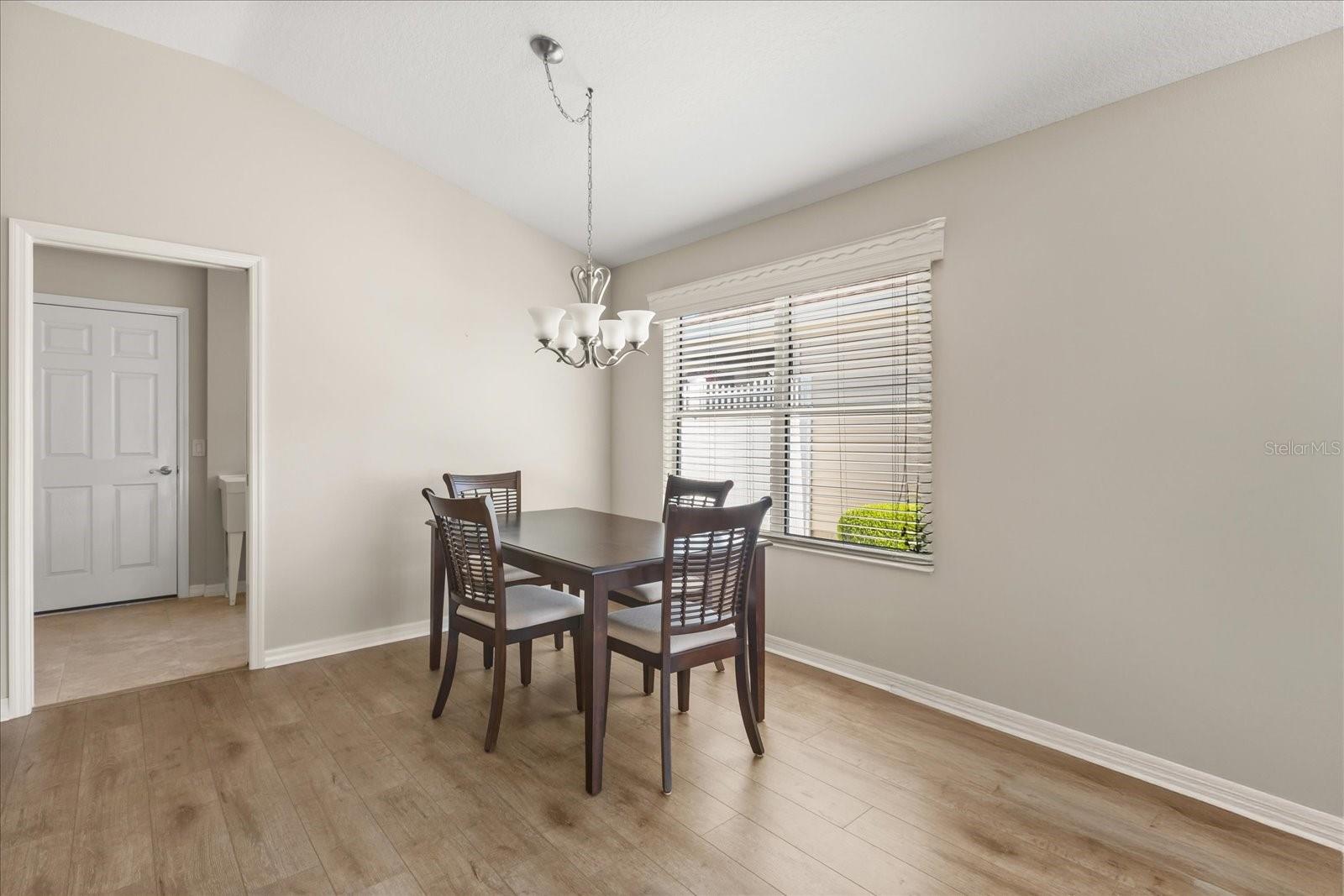 Image 11 of 33 For 2247 Shanewood Court