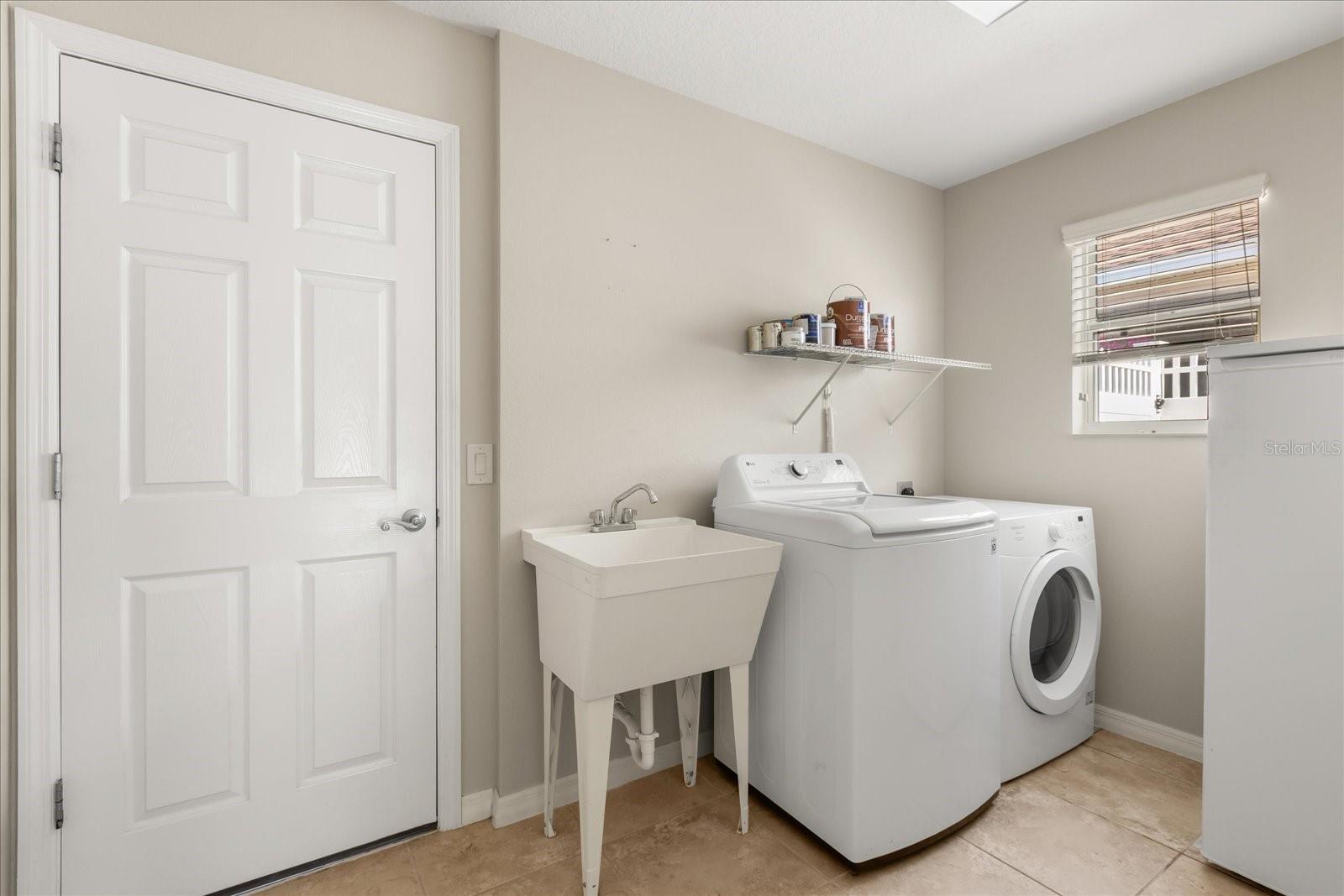 Image 12 of 33 For 2247 Shanewood Court