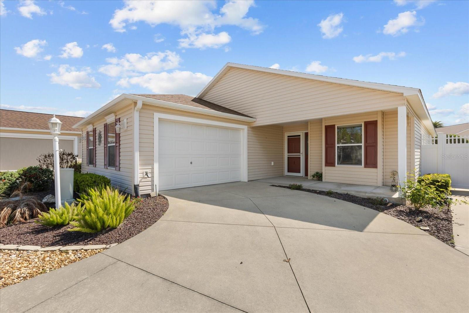 Image 2 of 33 For 2247 Shanewood Court