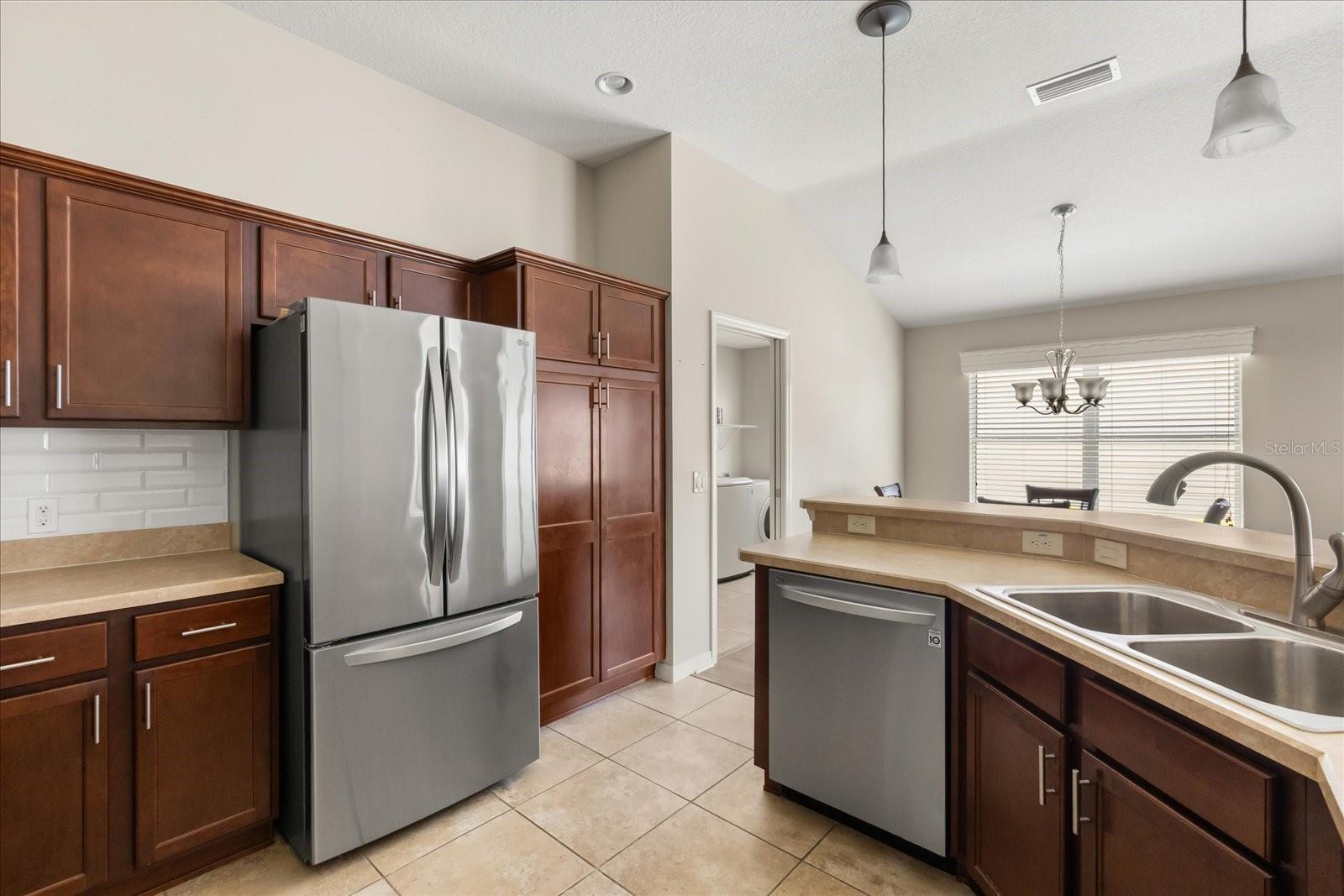 Image 7 of 33 For 2247 Shanewood Court