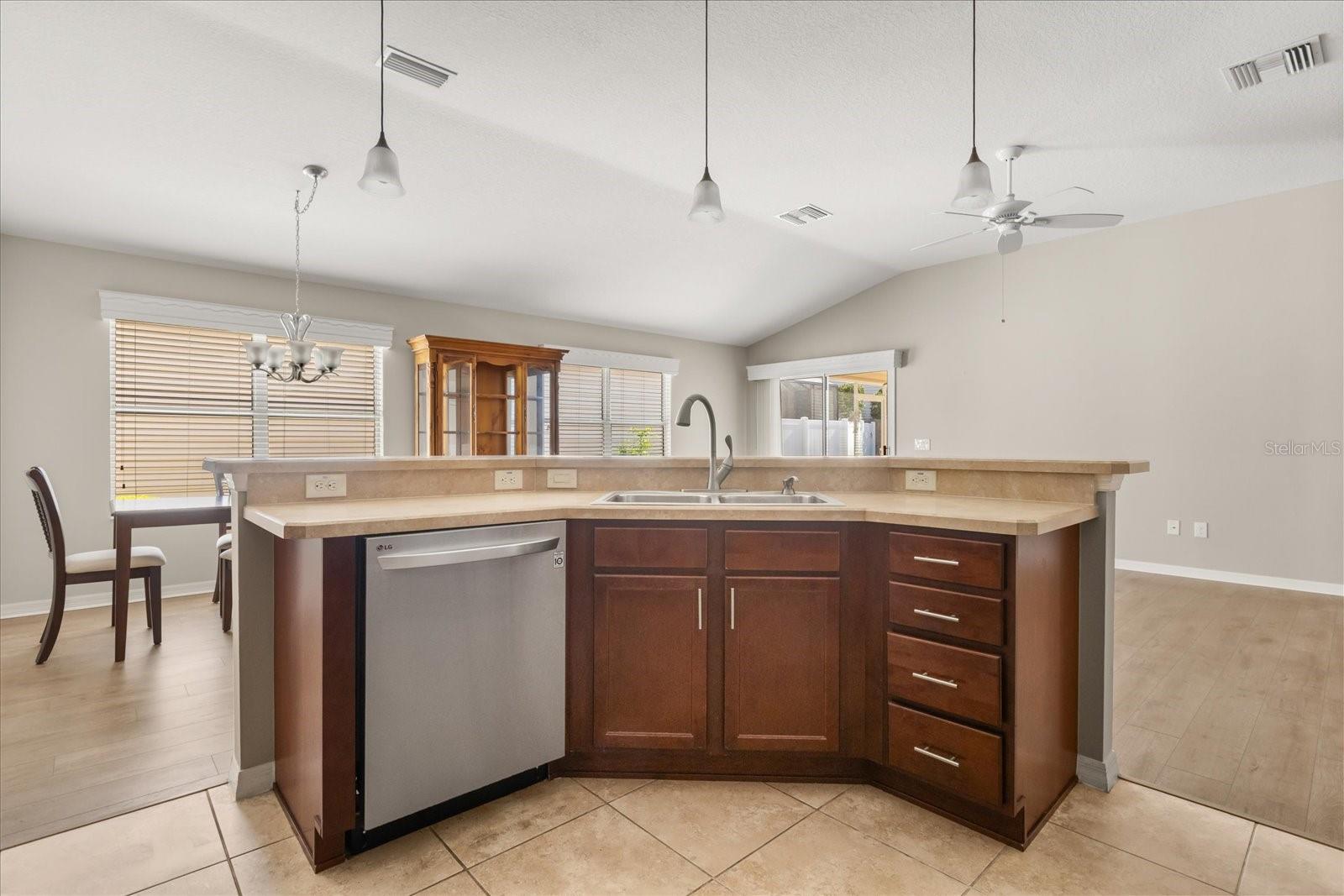 Image 8 of 33 For 2247 Shanewood Court