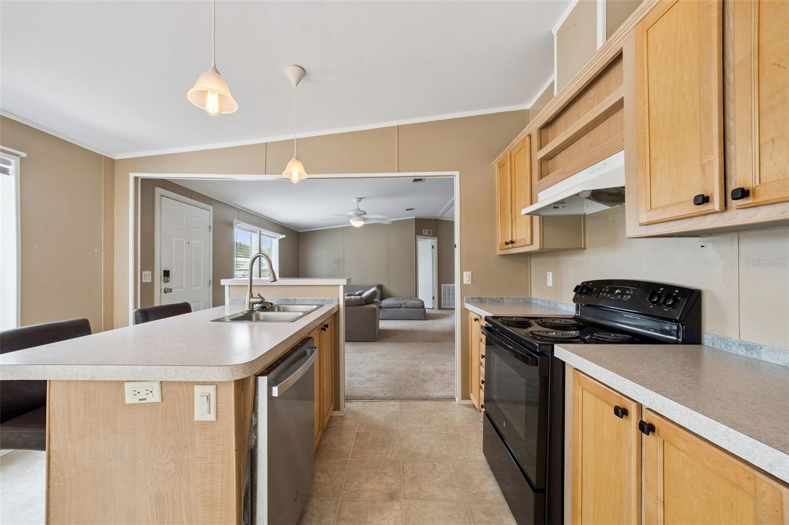 Image 13 of 33 For 37524 Quail Ridge Circle