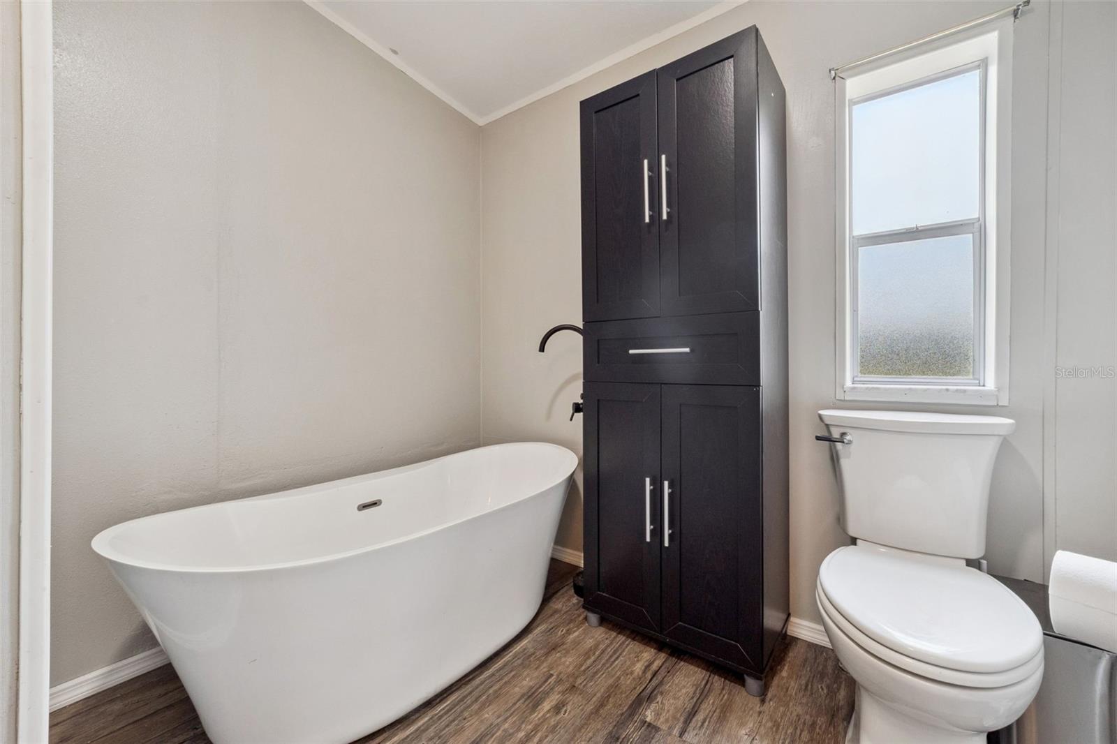 Image 25 of 33 For 37524 Quail Ridge Circle