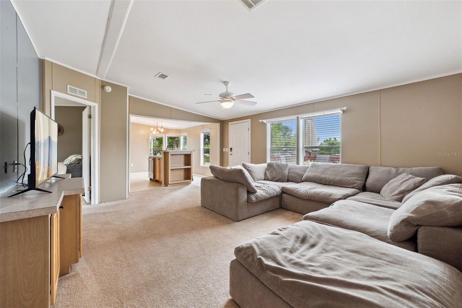 Image 6 of 33 For 37524 Quail Ridge Circle