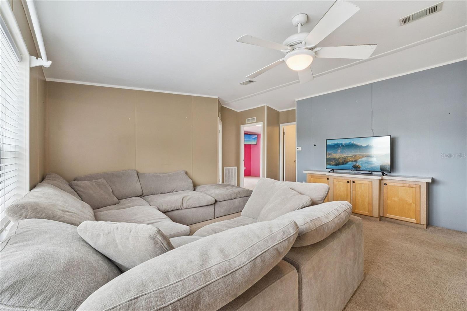 Image 7 of 33 For 37524 Quail Ridge Circle