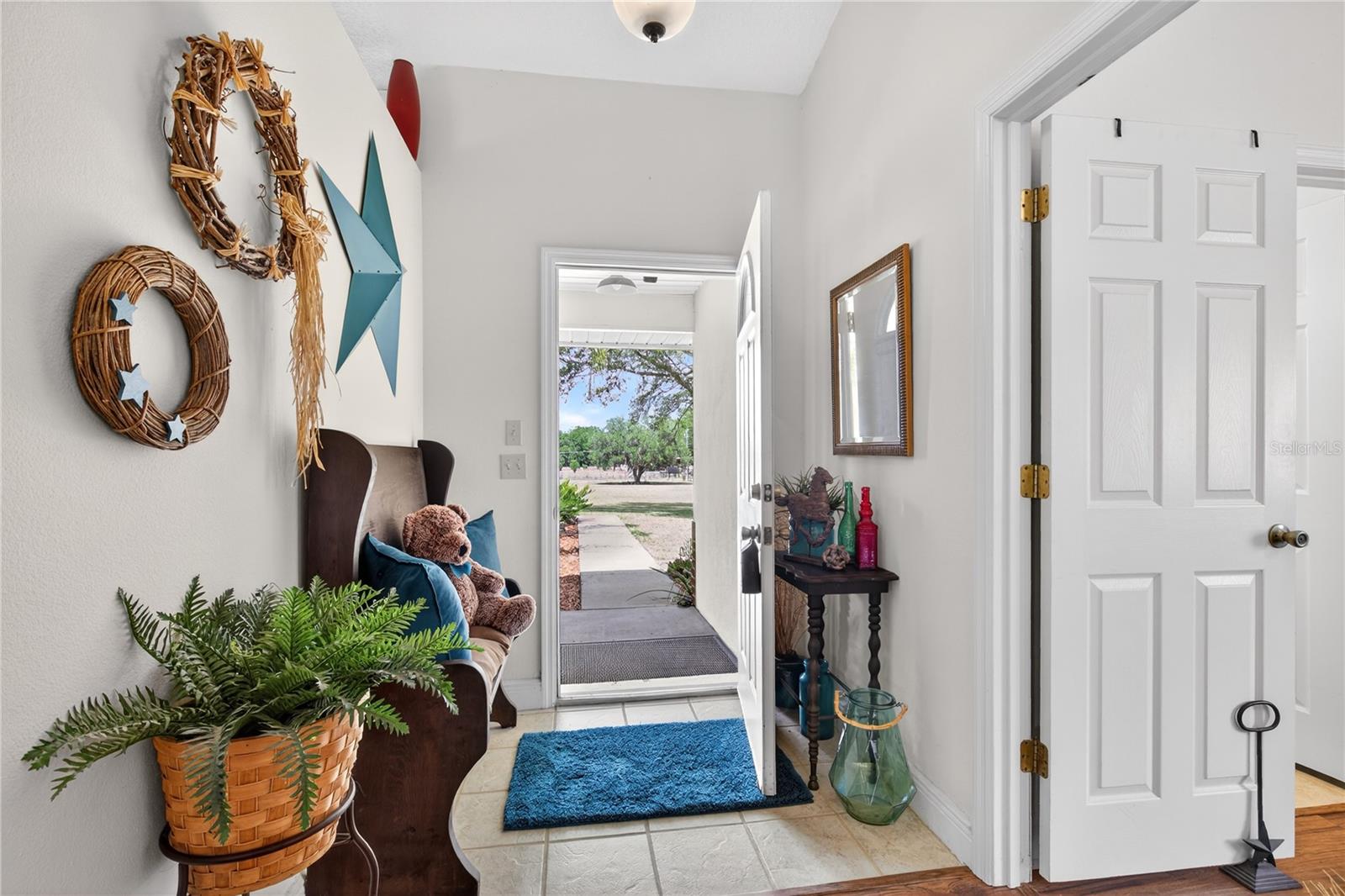 Image 3 of 54 For 23440 Oak Lane