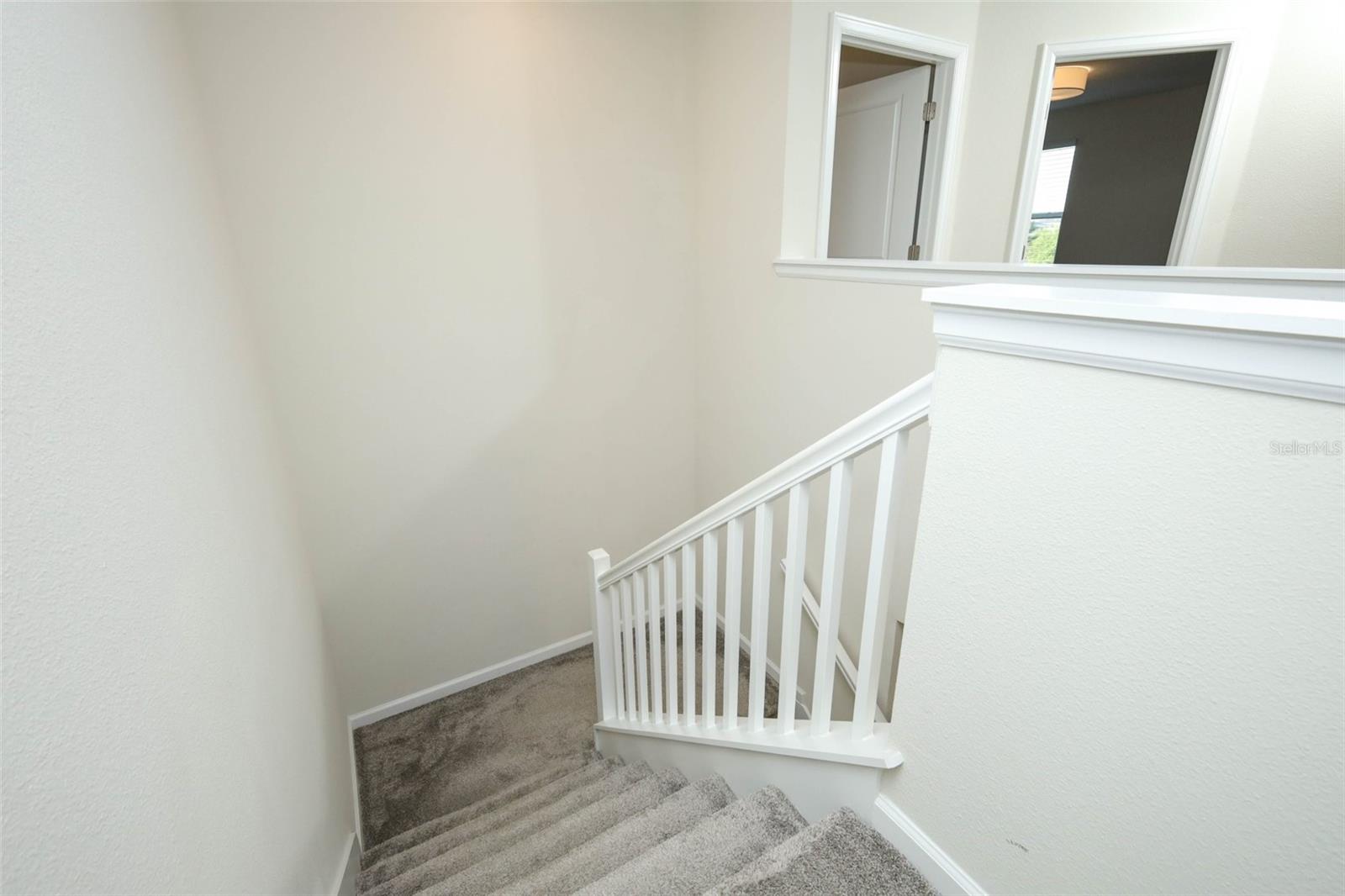 Image 16 of 84 For 1076 Downswing Place