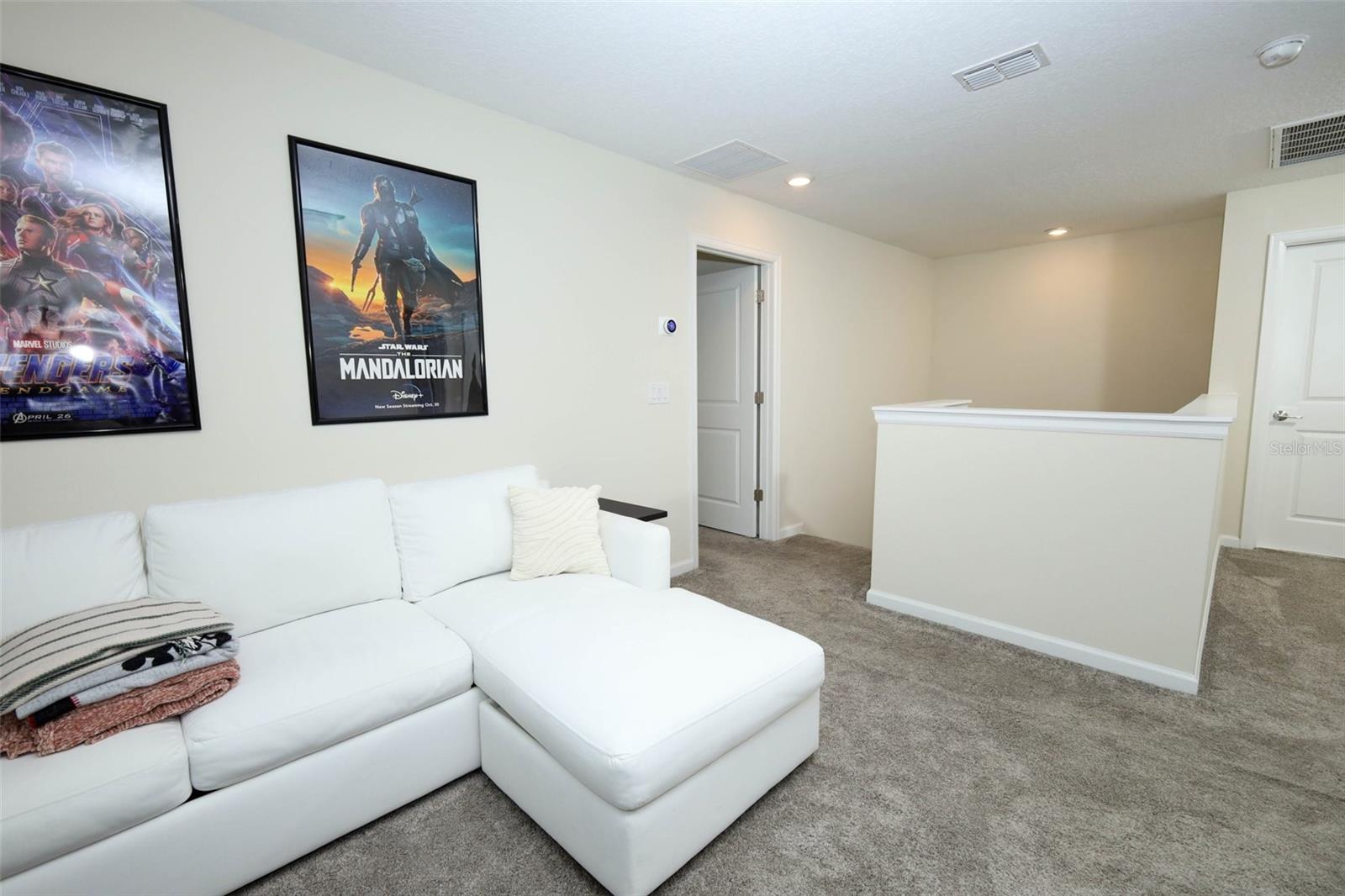 Image 17 of 84 For 1076 Downswing Place