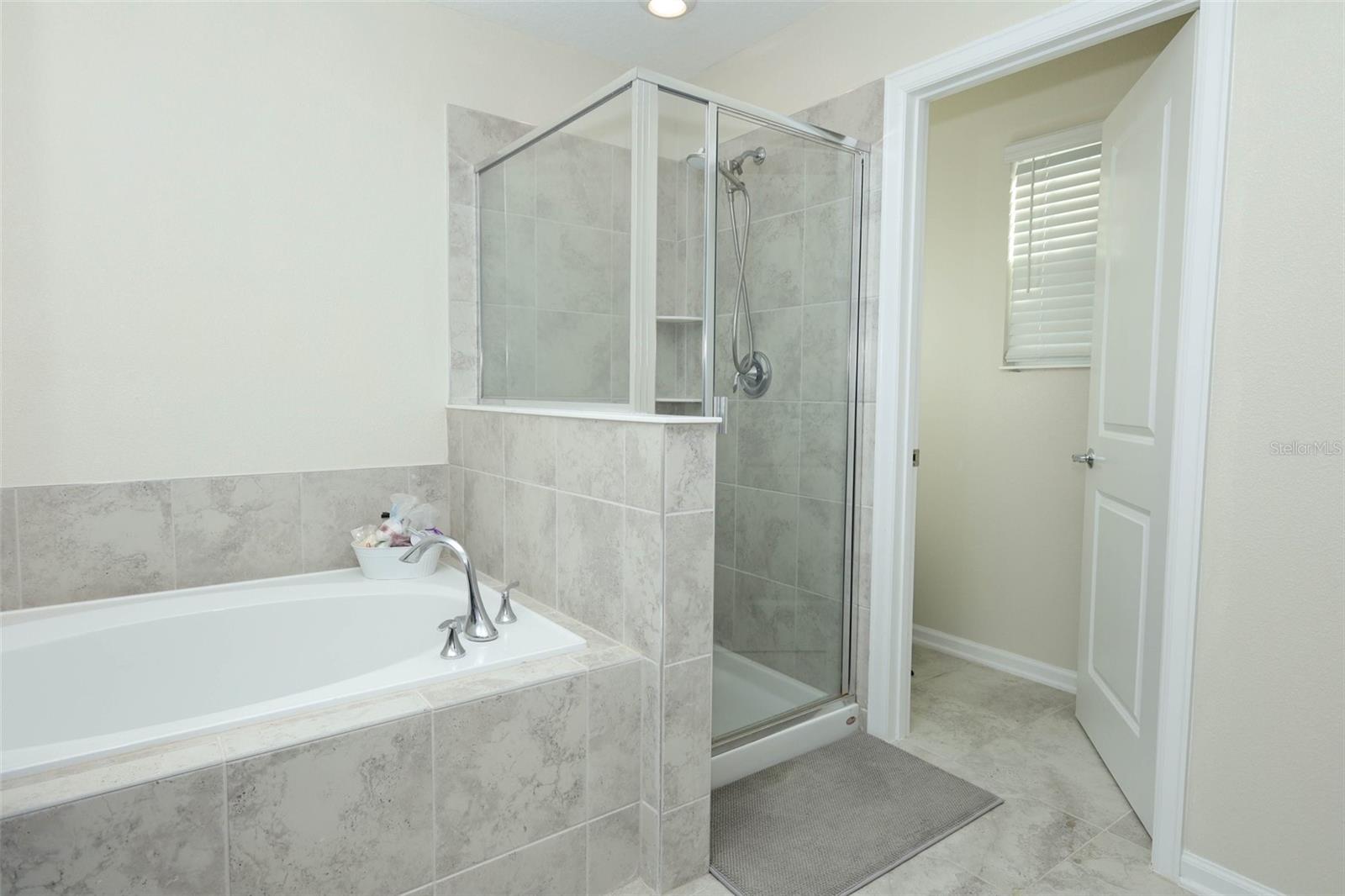 Image 23 of 84 For 1076 Downswing Place