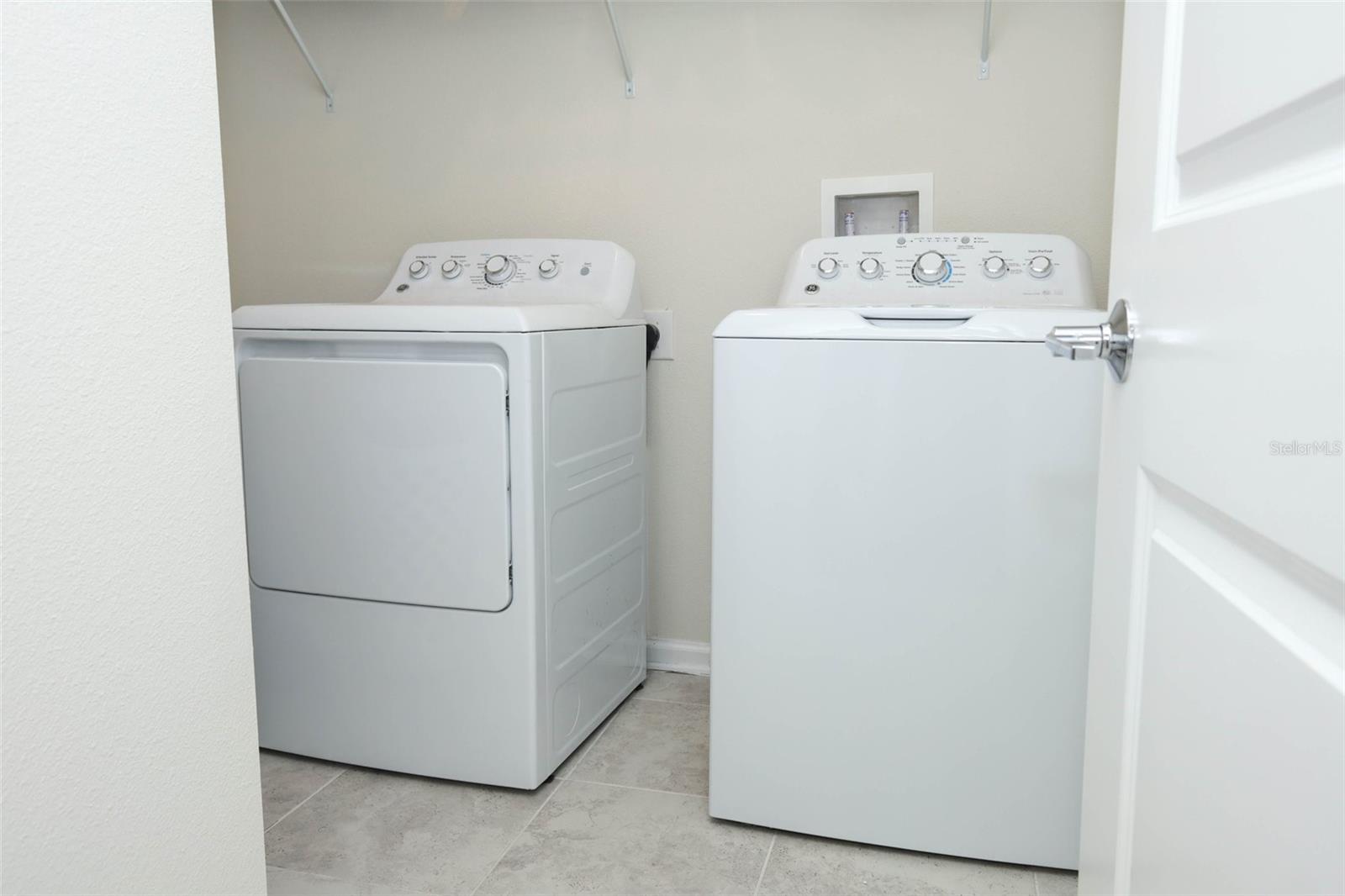 Image 32 of 84 For 1076 Downswing Place