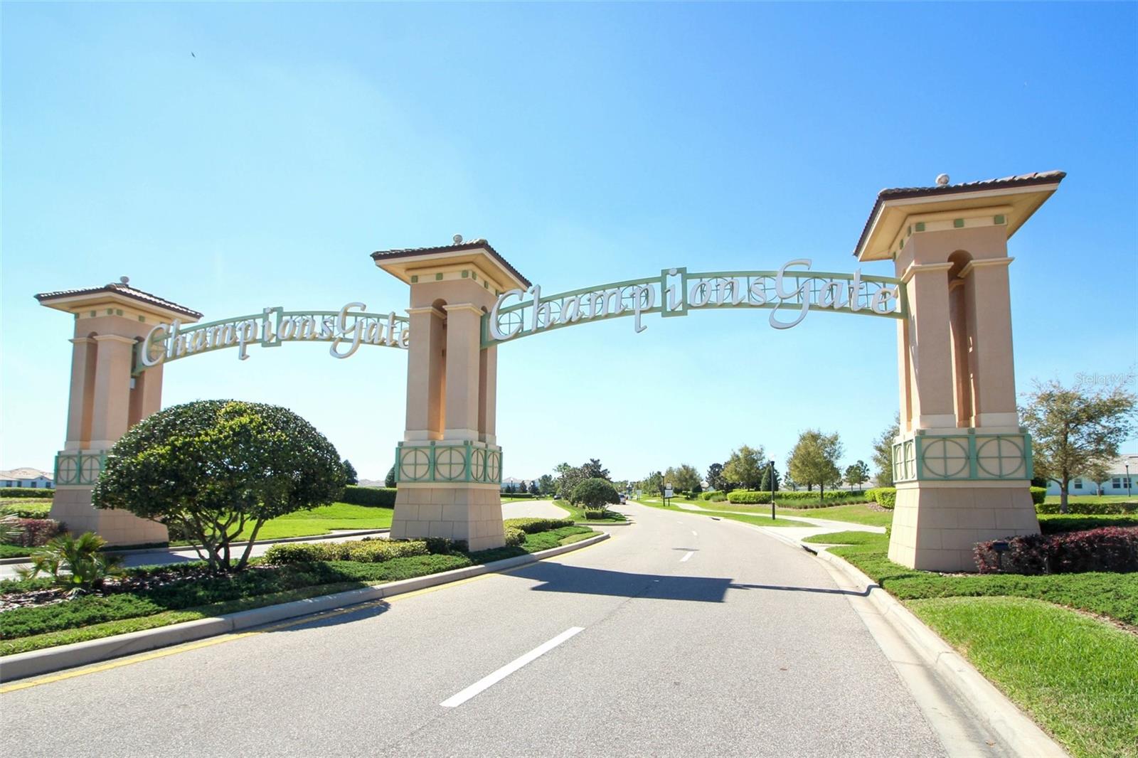 Image 57 of 84 For 1076 Downswing Place