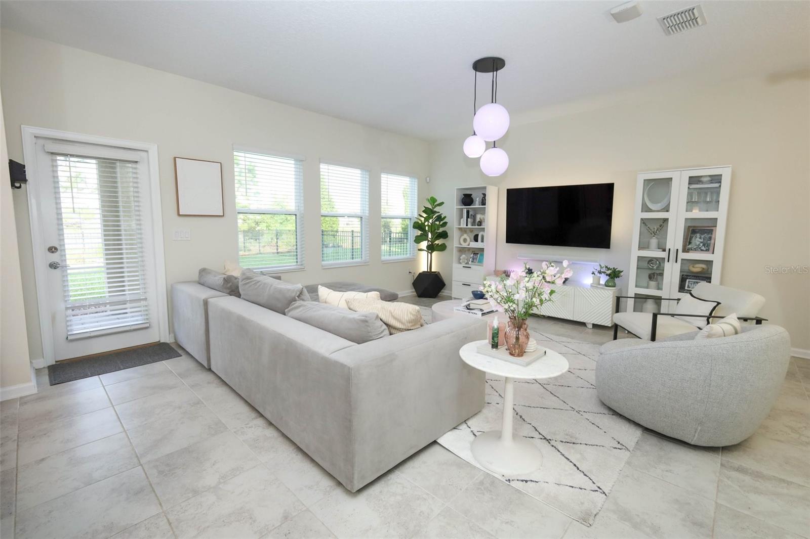 Image 7 of 84 For 1076 Downswing Place