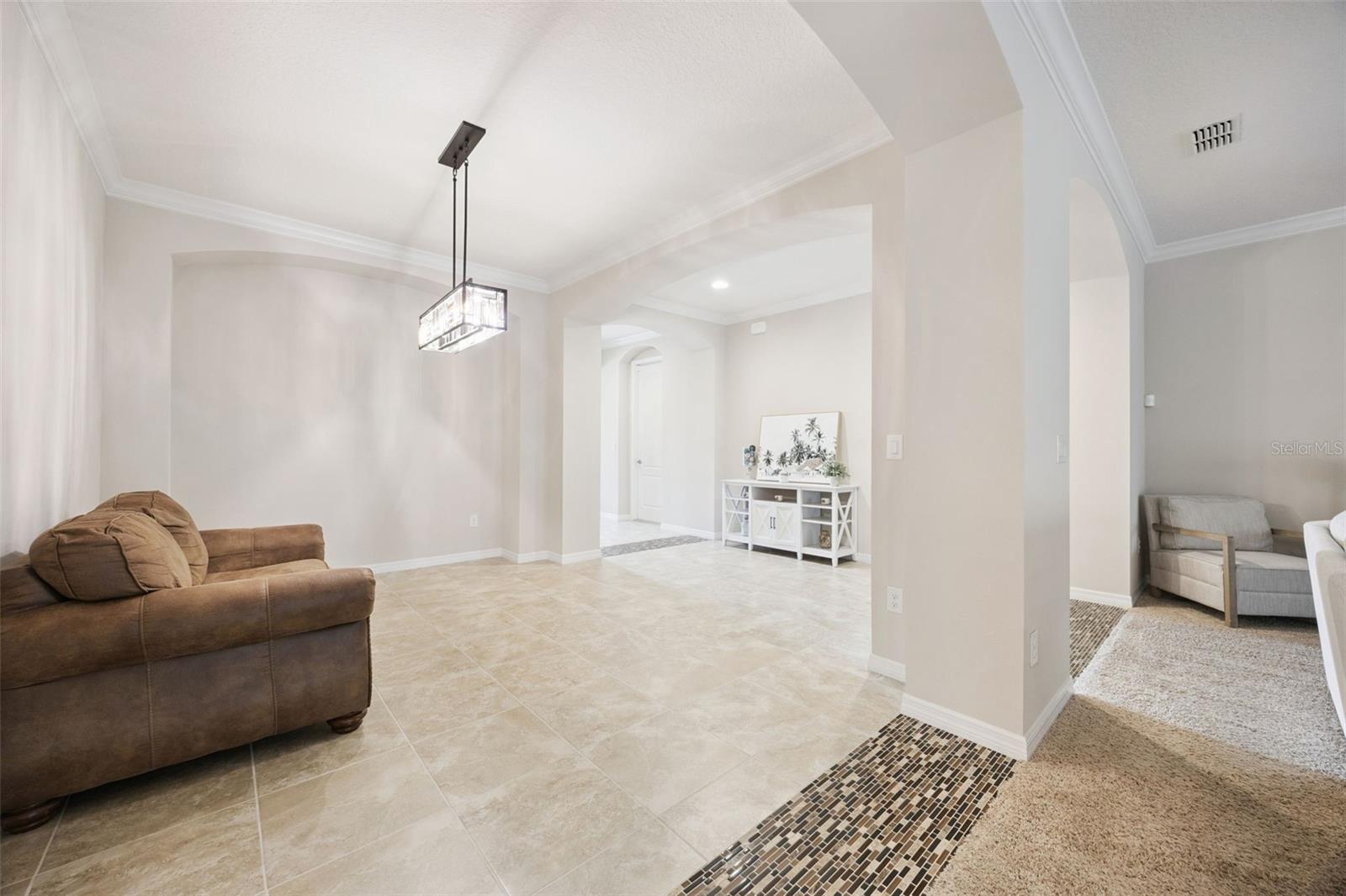 Image 11 of 51 For 588 Autumn Ash Drive