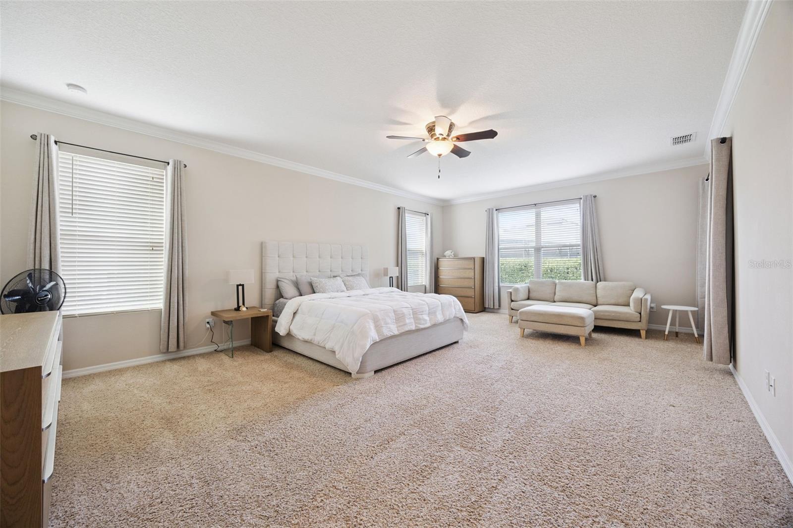 Image 13 of 51 For 588 Autumn Ash Drive