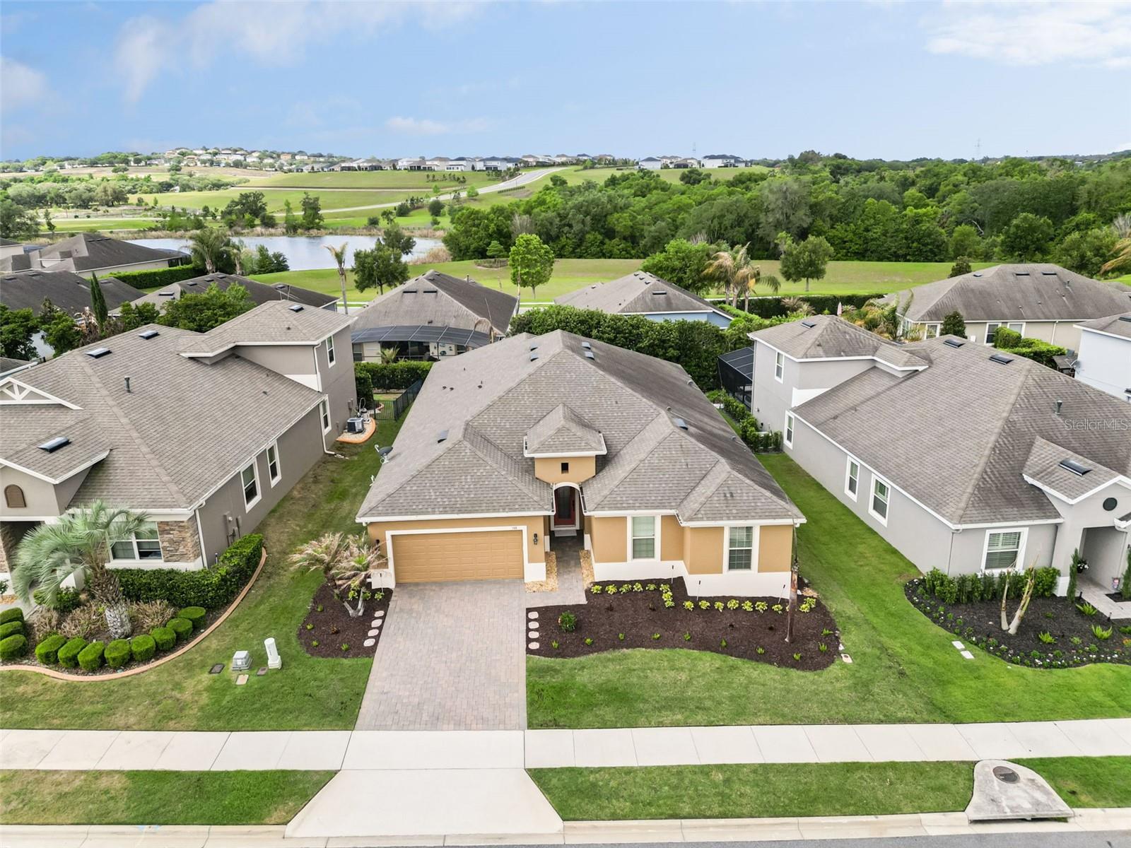 Image 31 of 51 For 588 Autumn Ash Drive