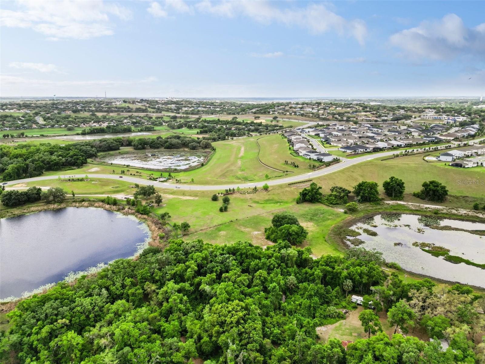 Image 37 of 51 For 588 Autumn Ash Drive