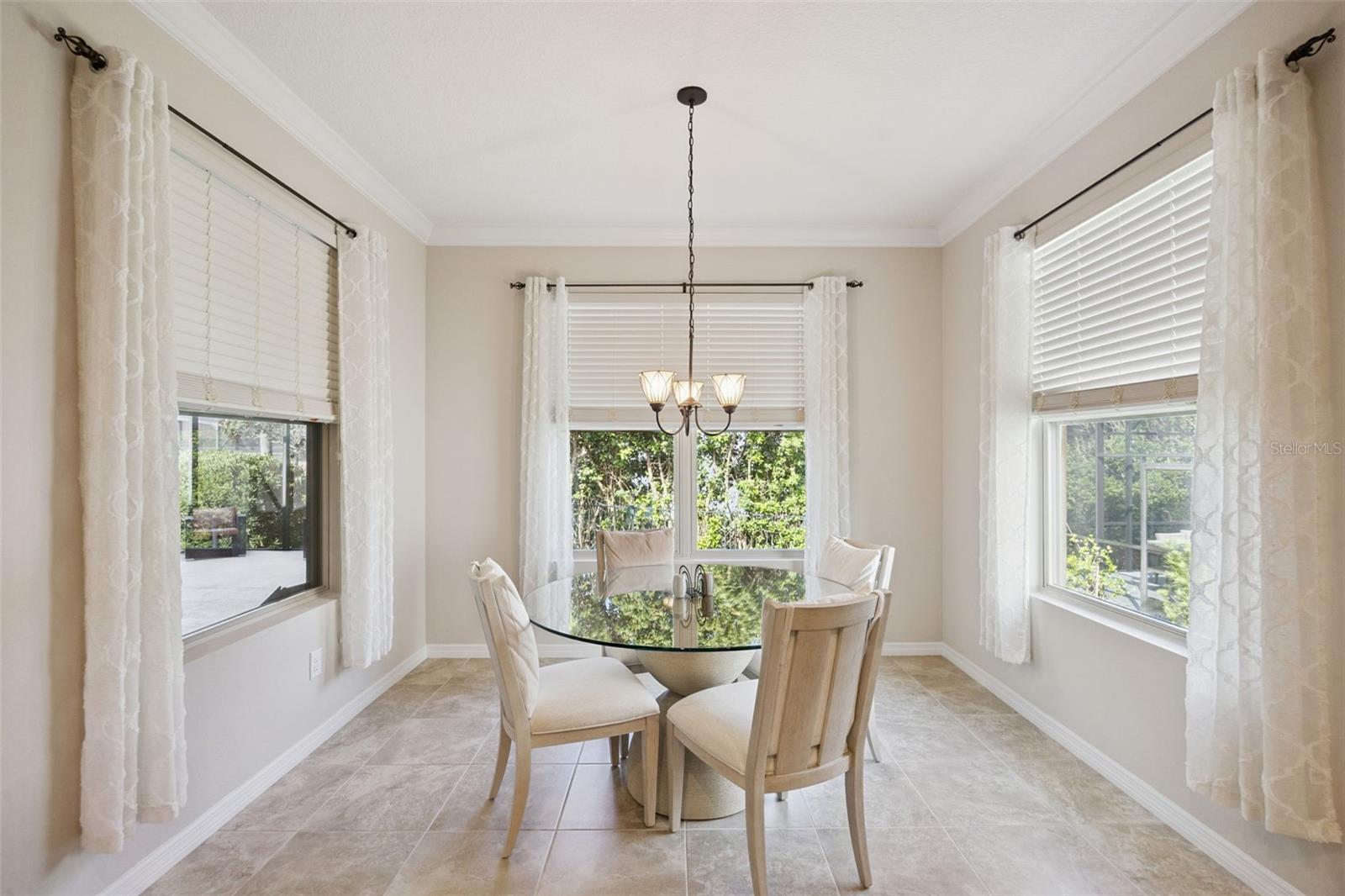 Image 4 of 51 For 588 Autumn Ash Drive