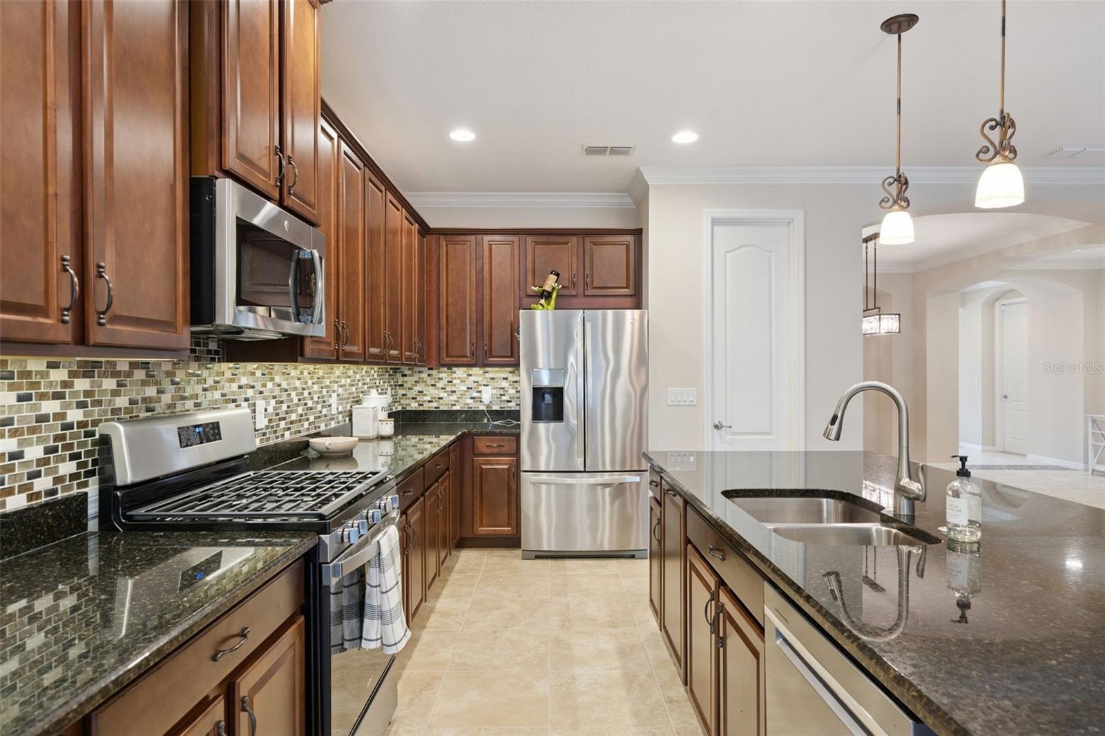 Image 9 of 51 For 588 Autumn Ash Drive