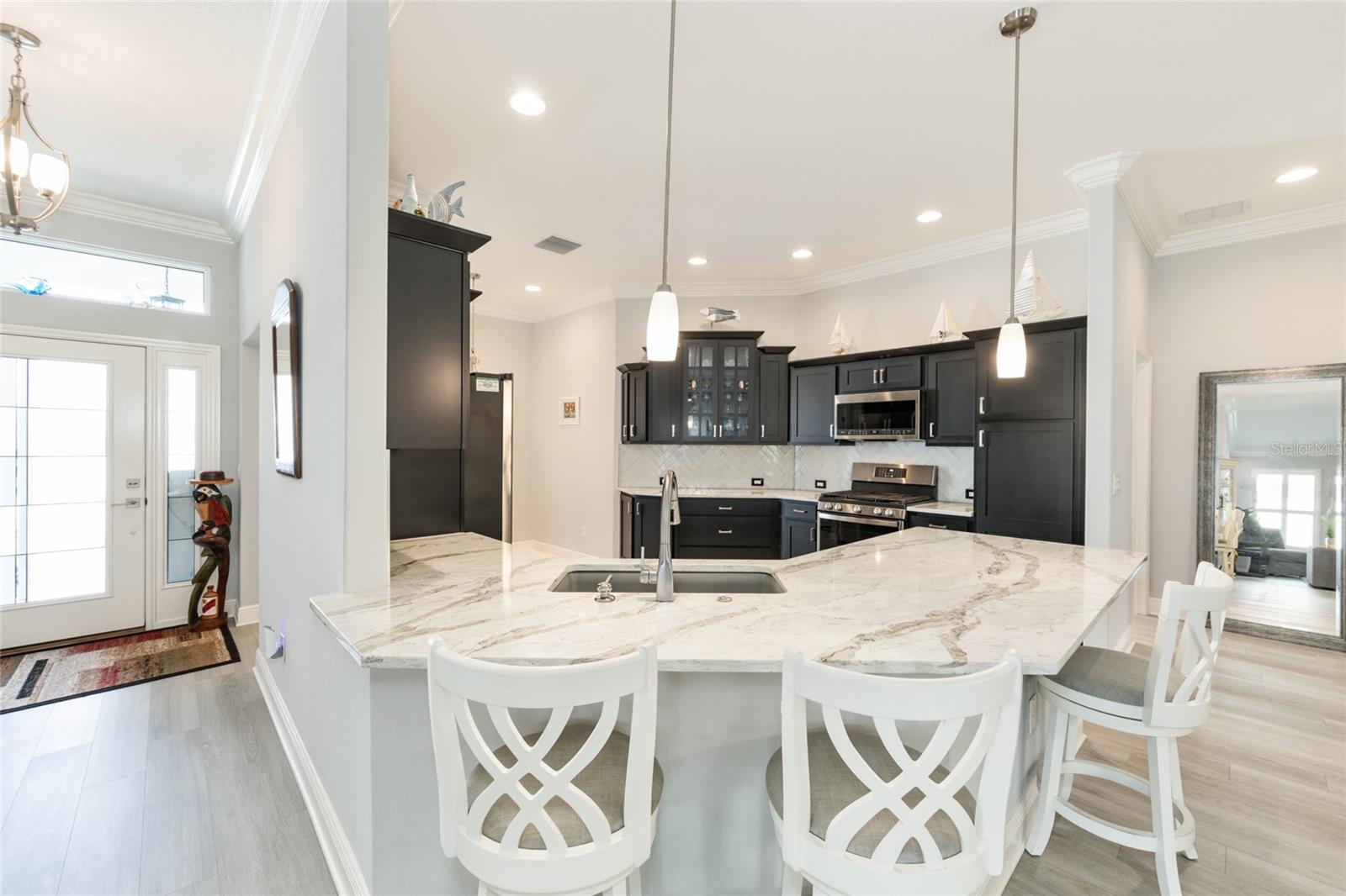 Image 11 of 82 For 1694 Colleen Court